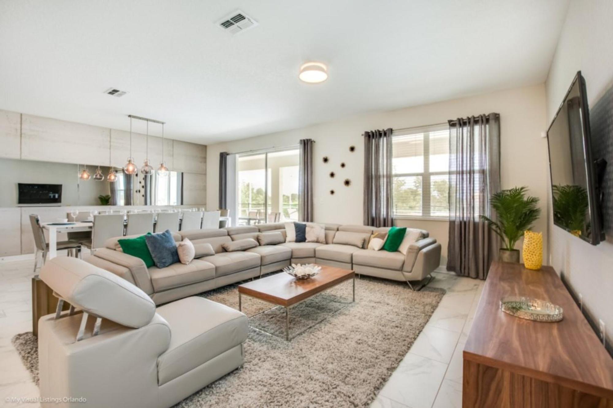 Holiday home Spacious Haven For Large Families In Champion Gates *