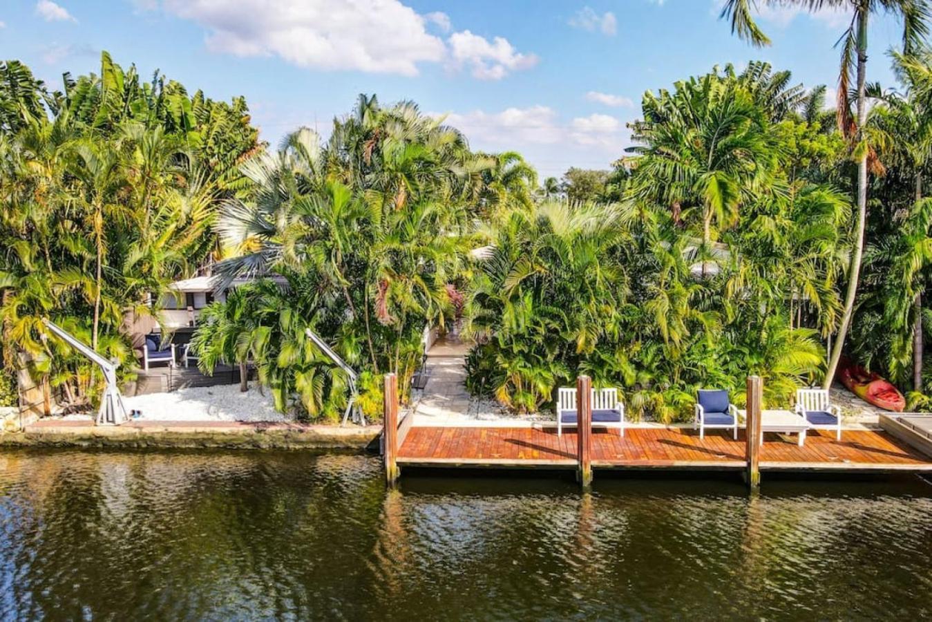 Wilton On The Water Courtyard And Heated Pool Fort Lauderdale