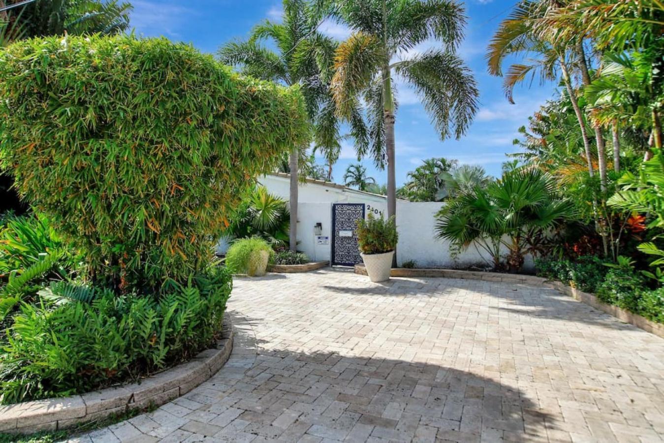 Holiday home Wilton On The Water Courtyard And Heated Pool Fort Lauderdale