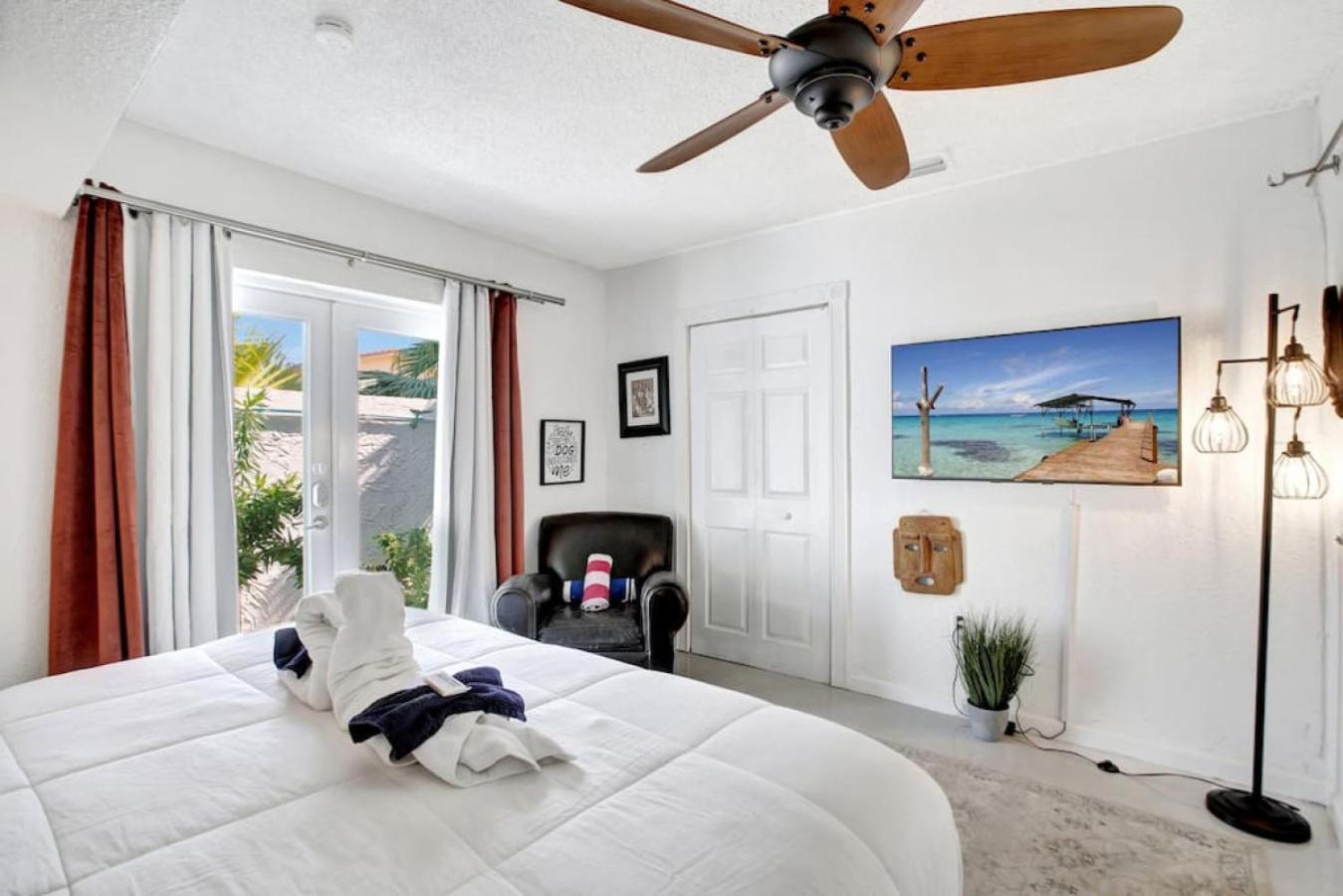 Wilton On The Water Courtyard And Heated Pool Fort Lauderdale