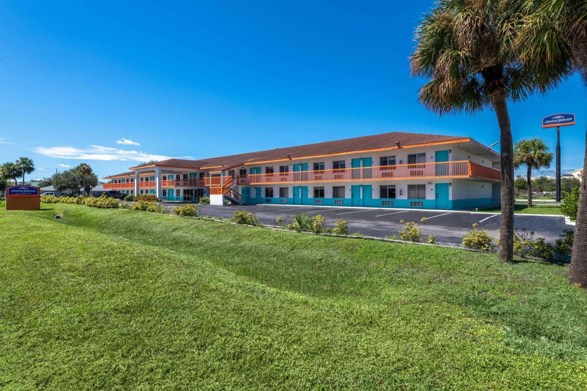 Howard Johnson By Wyndham Vero Beach/i-95 2* Vero Beach