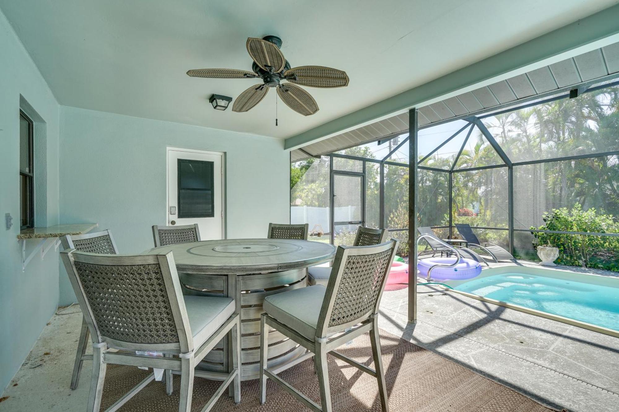 Modern With Peloton Bike And Grill In Cape Coral! * Cape Coral