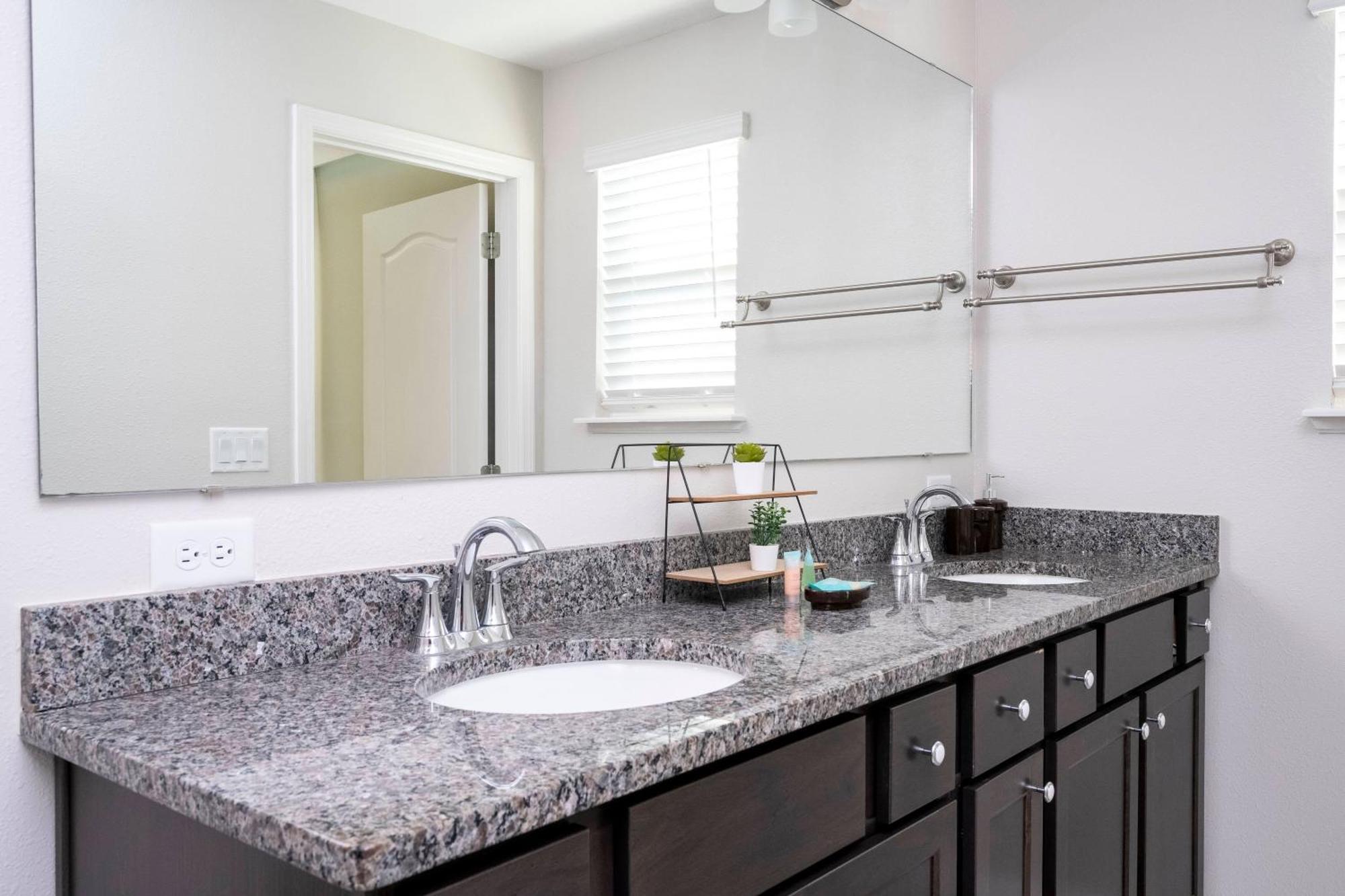 Amazing 3bd And 25bh 8 Miles From Disney Holiday home Kissimmee