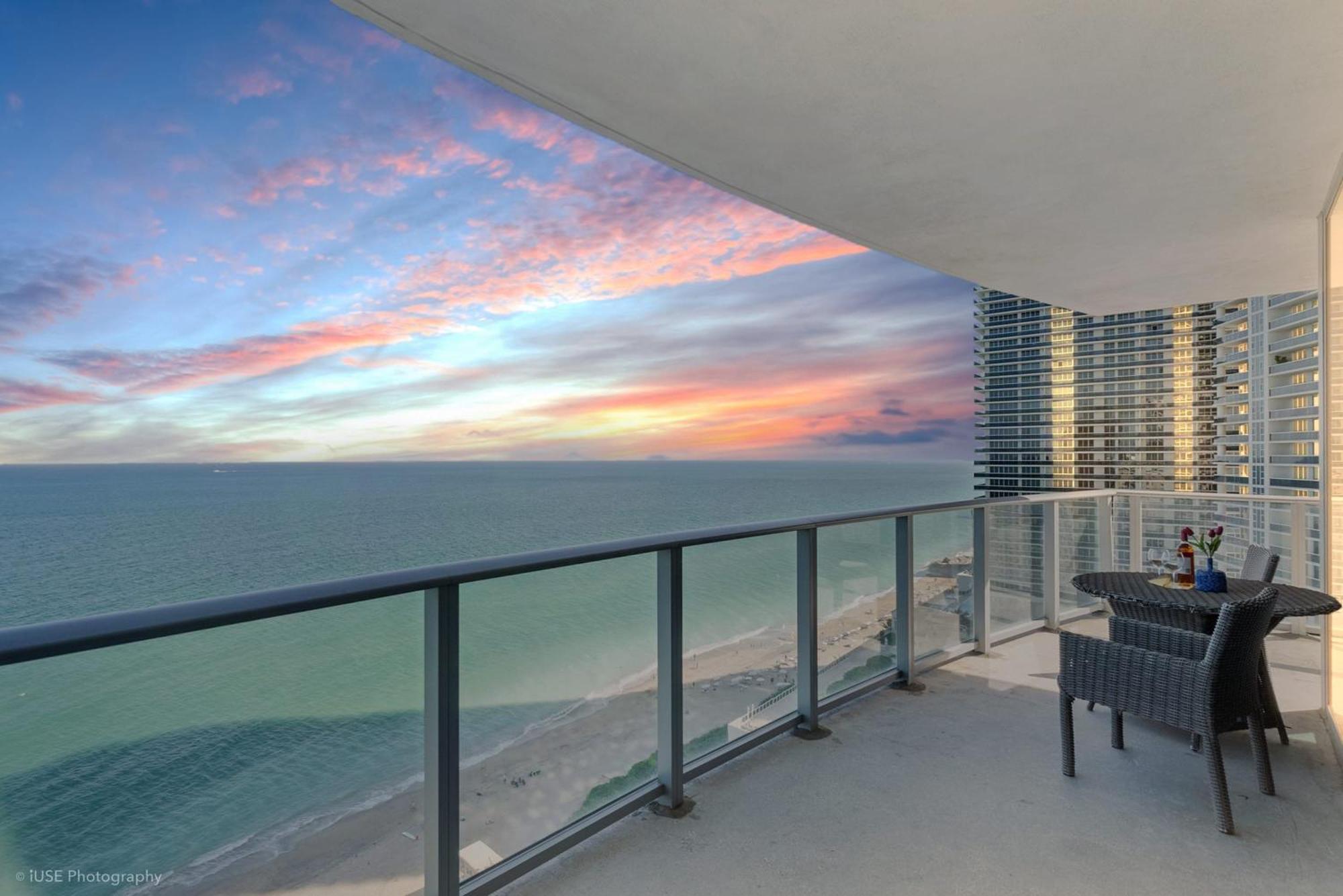 Ocean Front Paradiiise 3 Bedroom By Zen Apartment