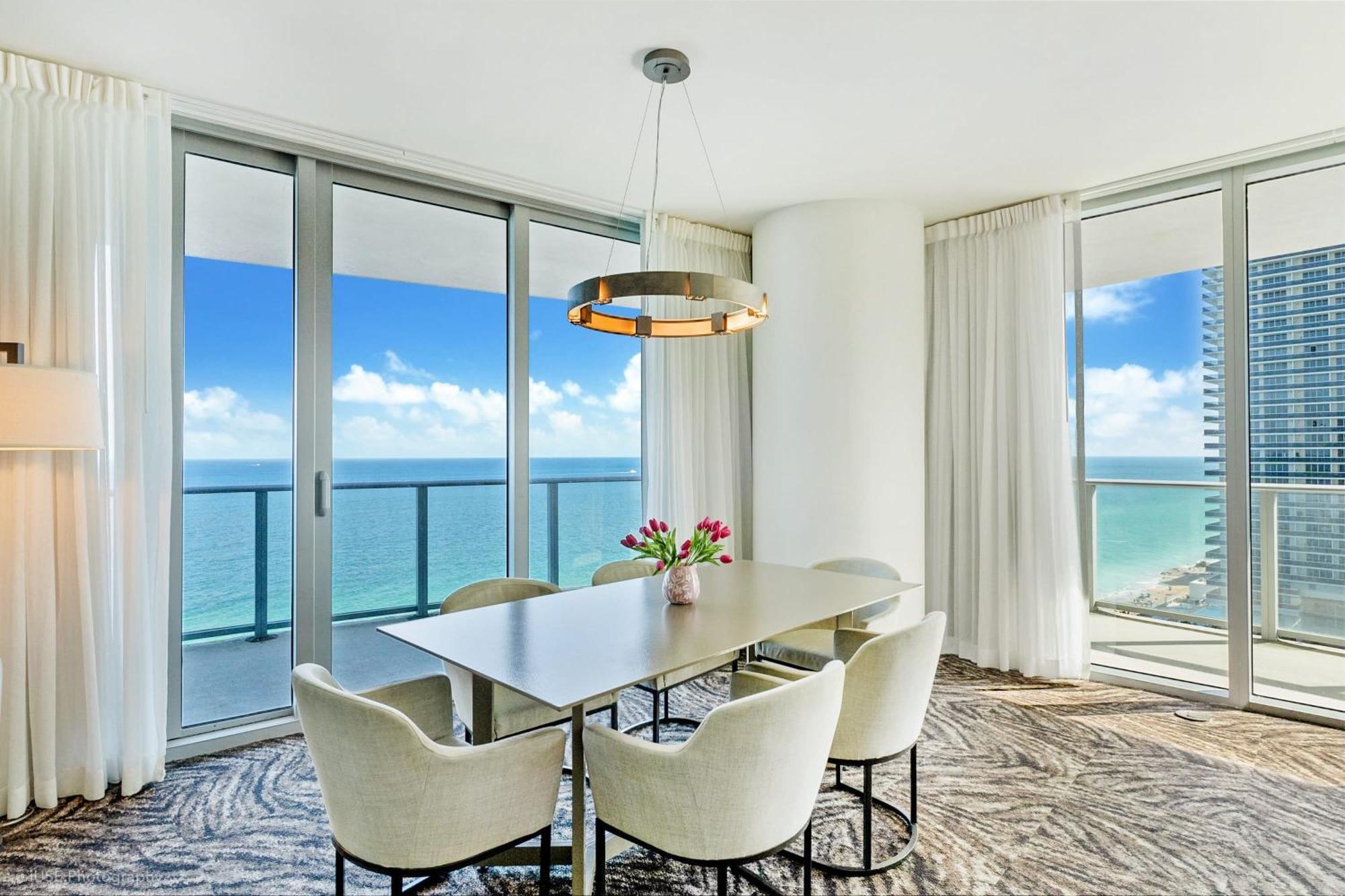 Ocean Front Paradiiise 3 Bedroom By Zen Apartment Hollywood