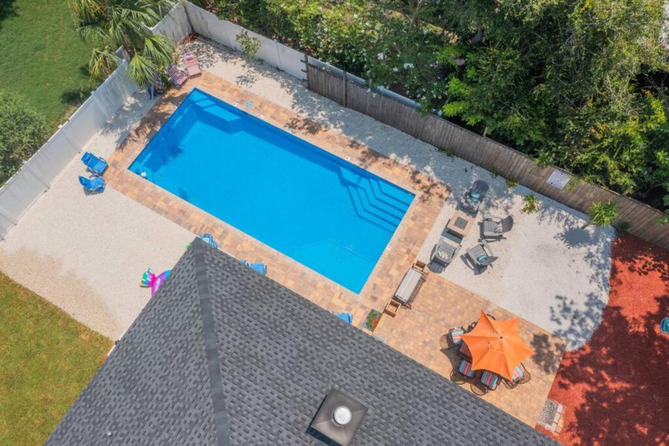 Saltwater Oasis - Large Pool *