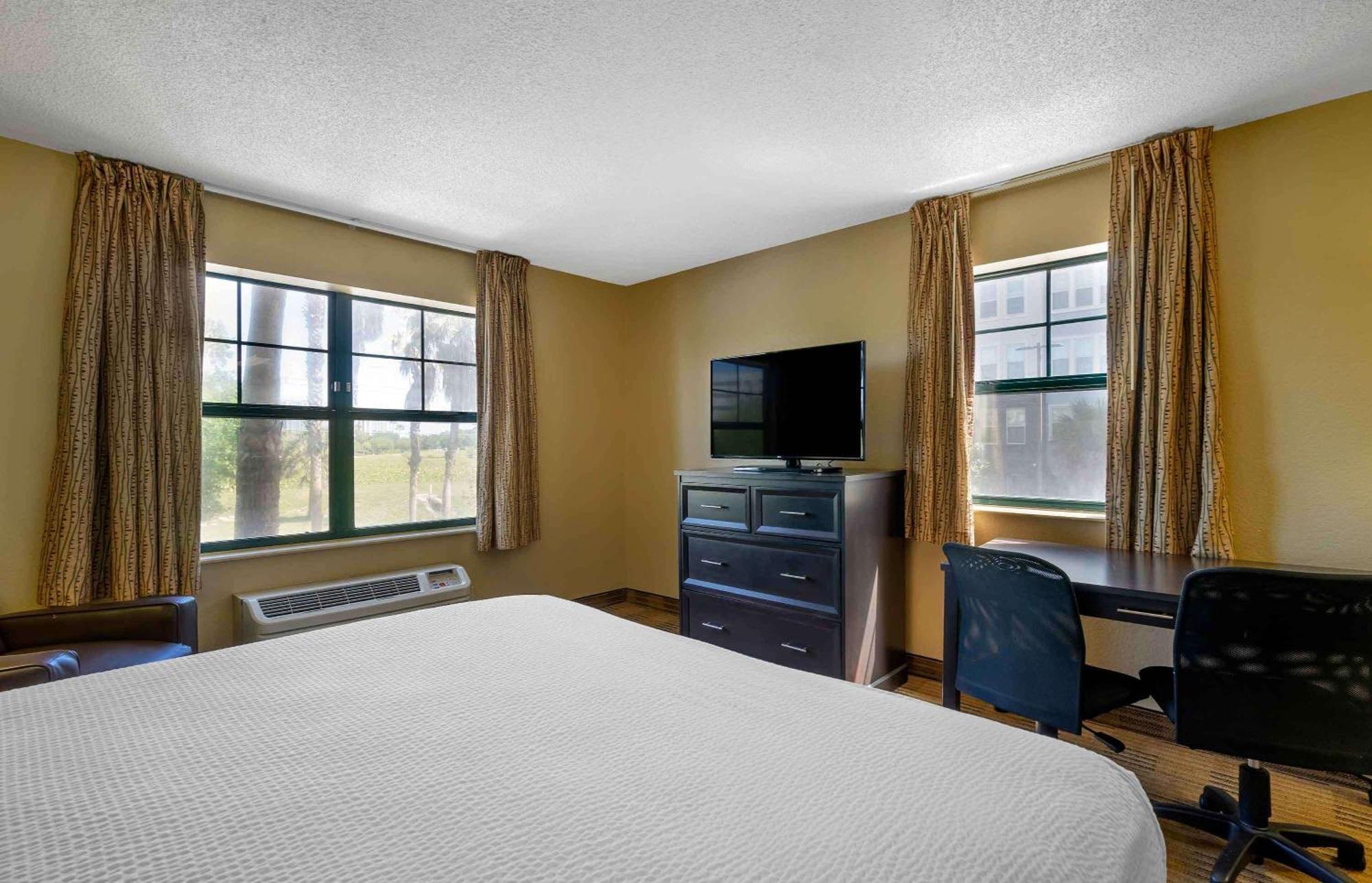 Extended America - - Airport - Spruce Street 2* Tampa