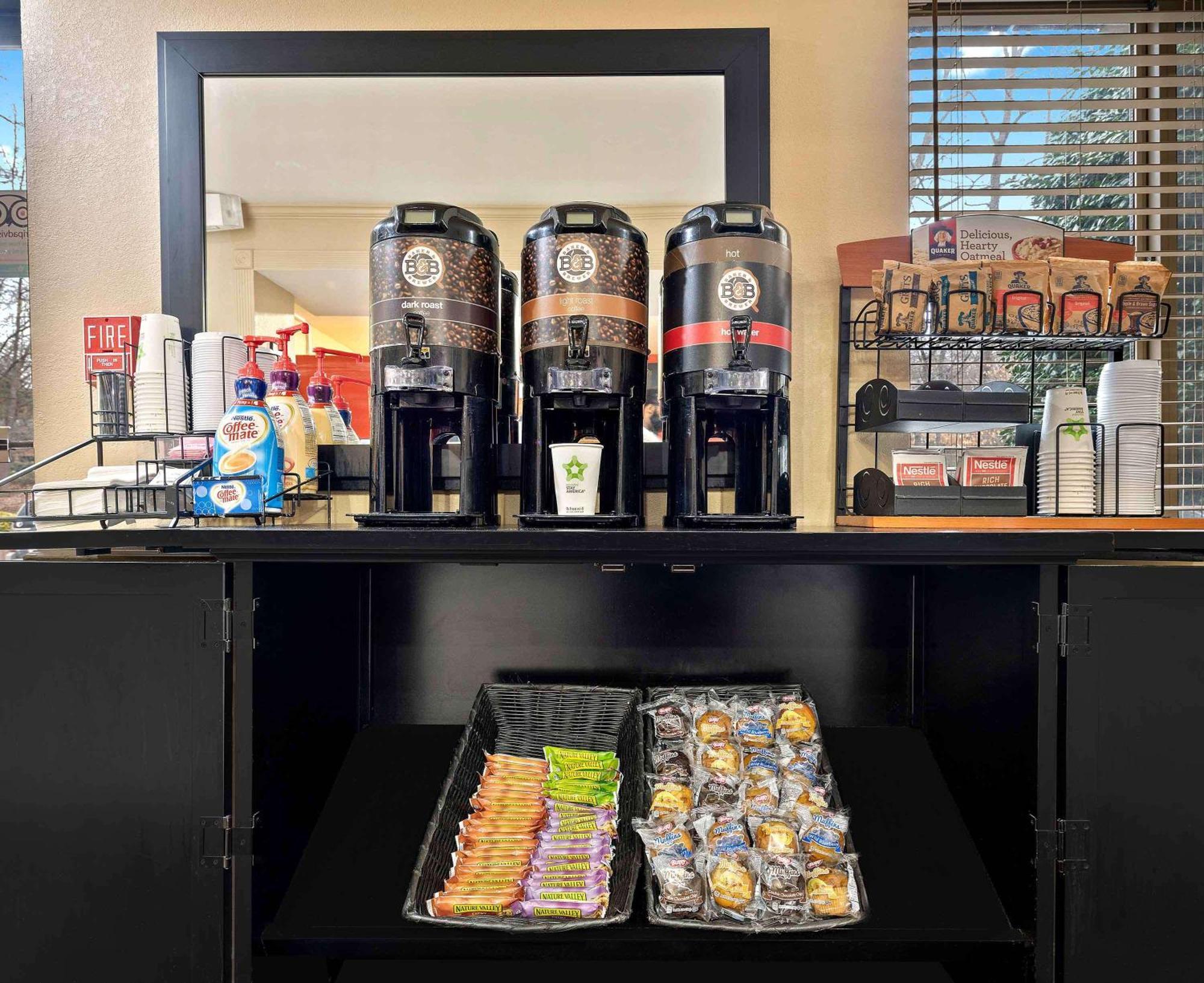 Extended America - - Airport - N Westshore Blvd Tampa