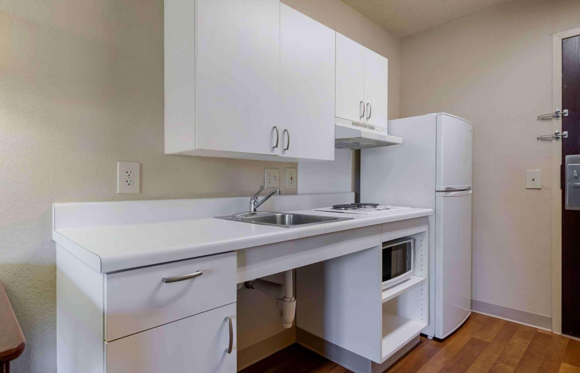 Hotel Extended America - Orlando - Mary - 1036 Greenwood Blvd