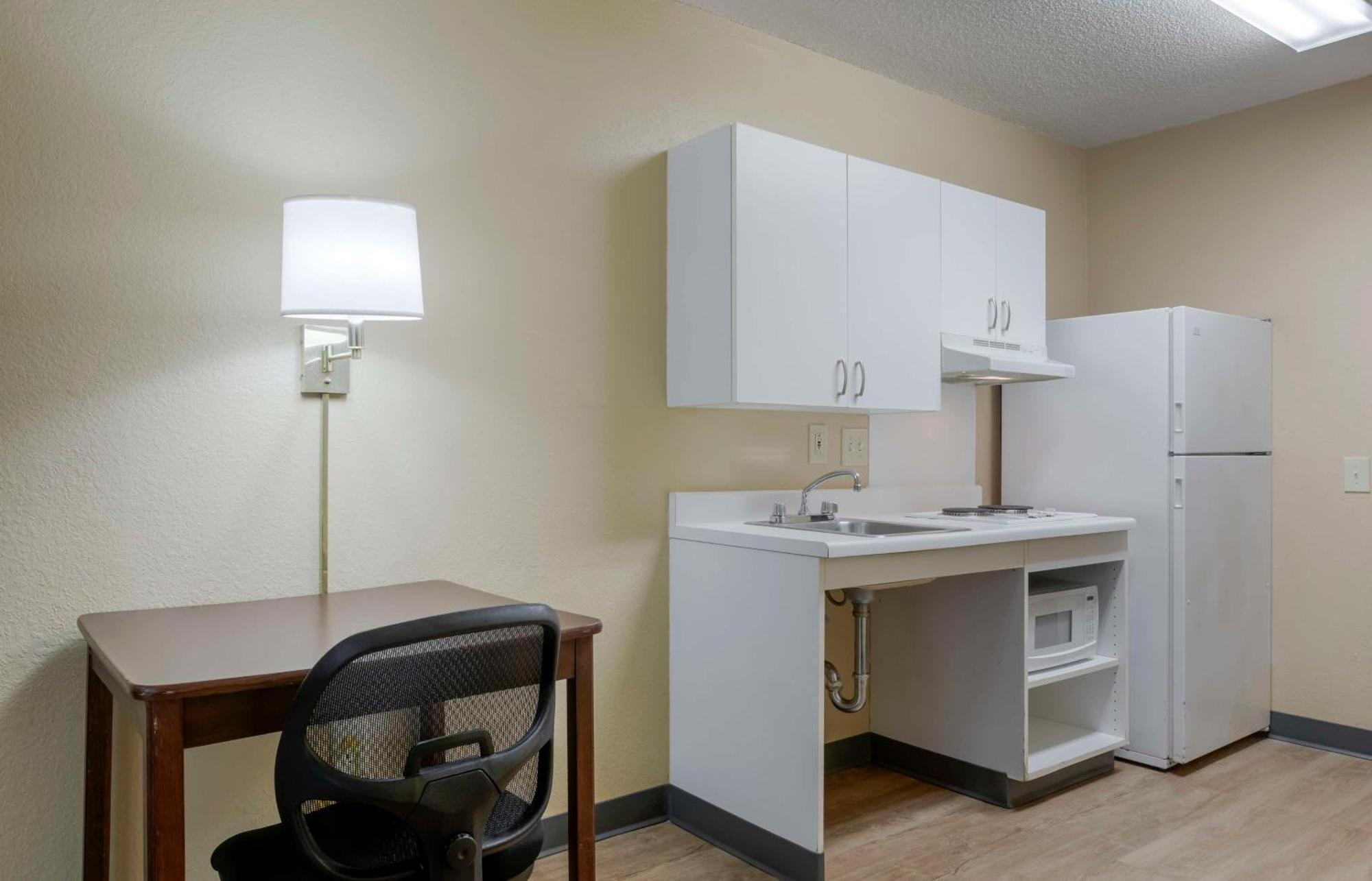 Extended America - - Airport Hotel Melbourne