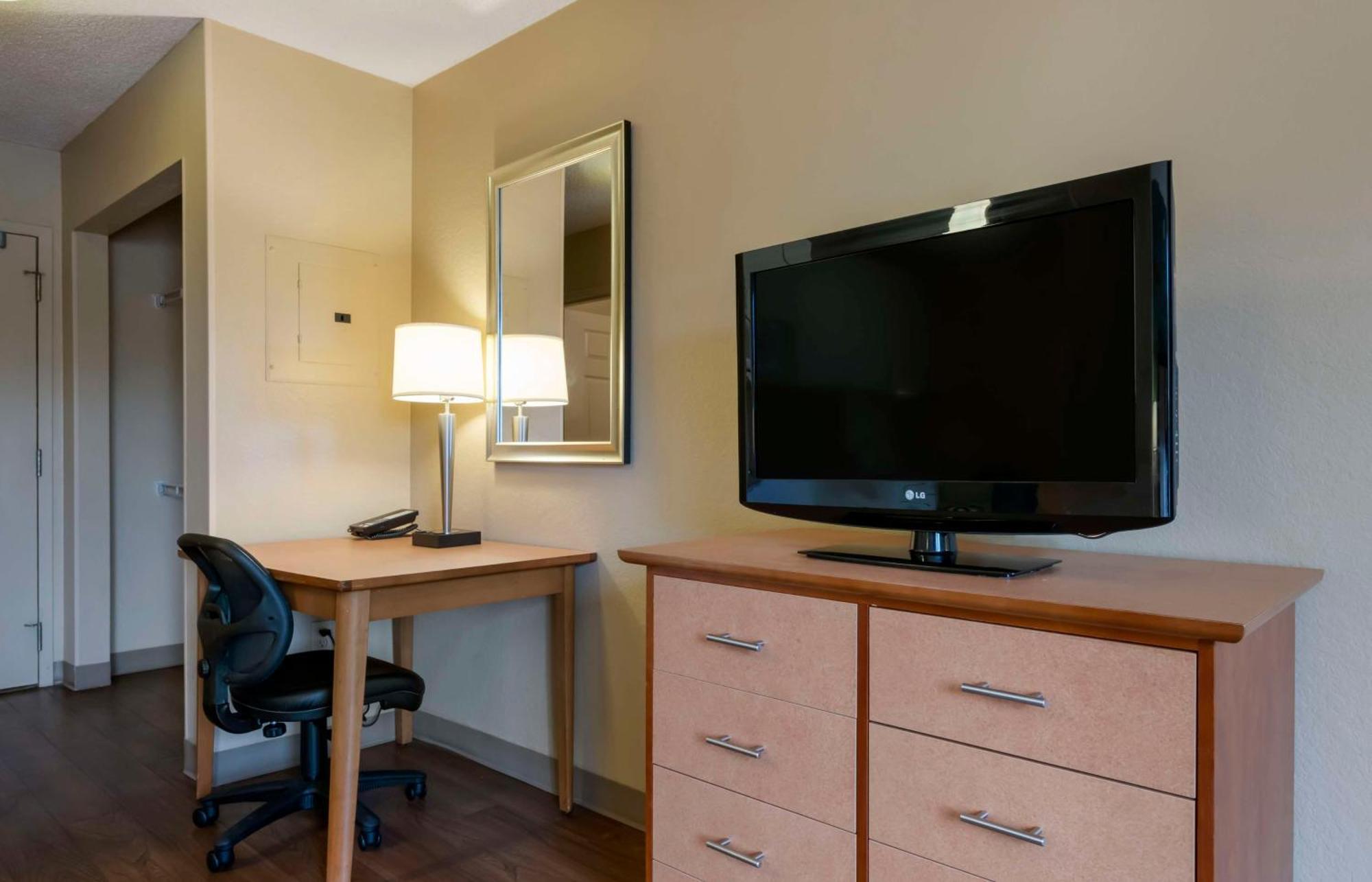 Hotel Extended America - - Airport Melbourne