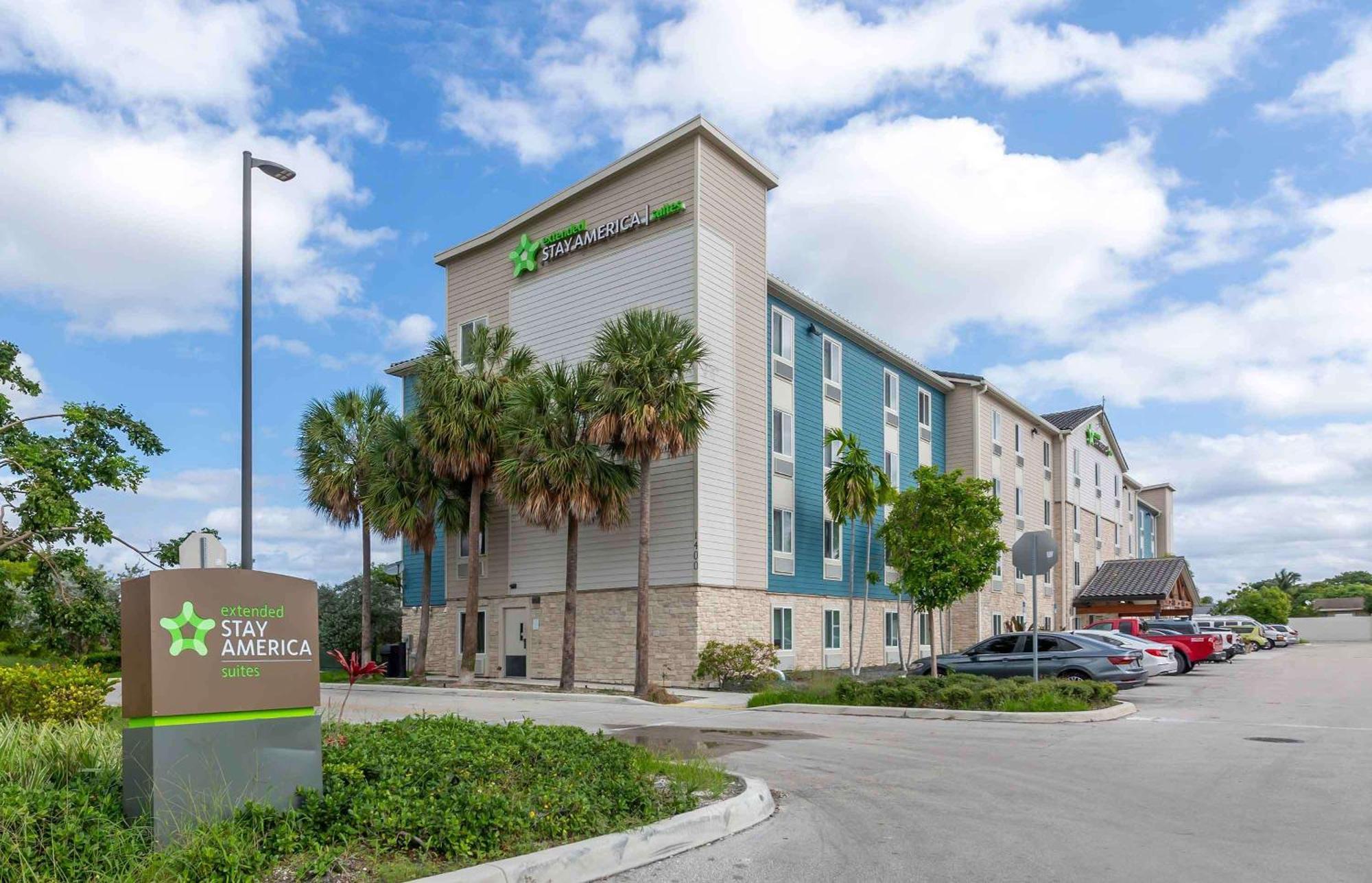 Extended America Select - Deerfield Hotel 3*