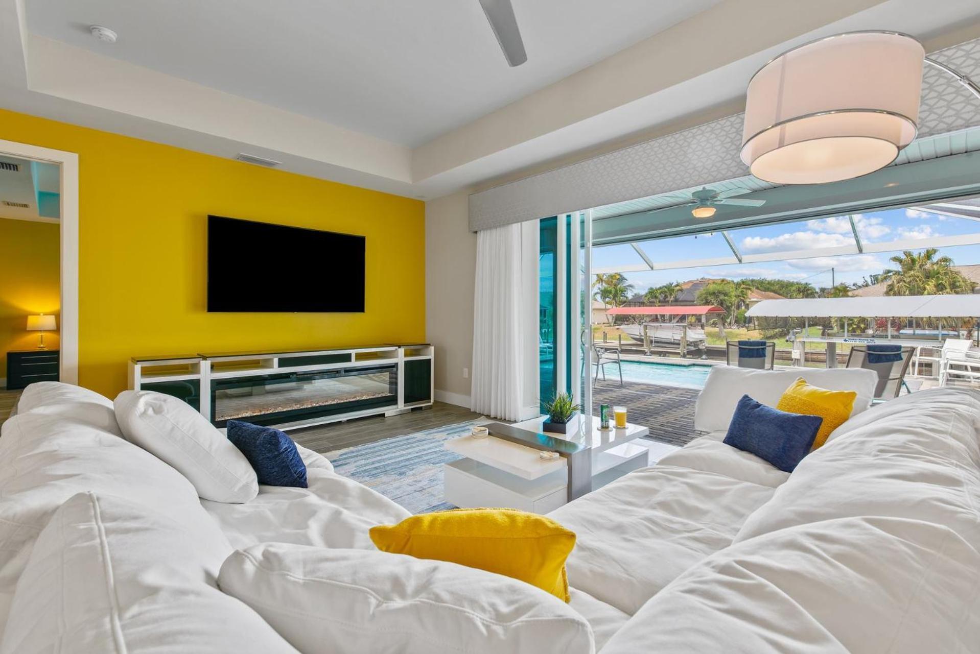 Dandelion Villa Cape Coral