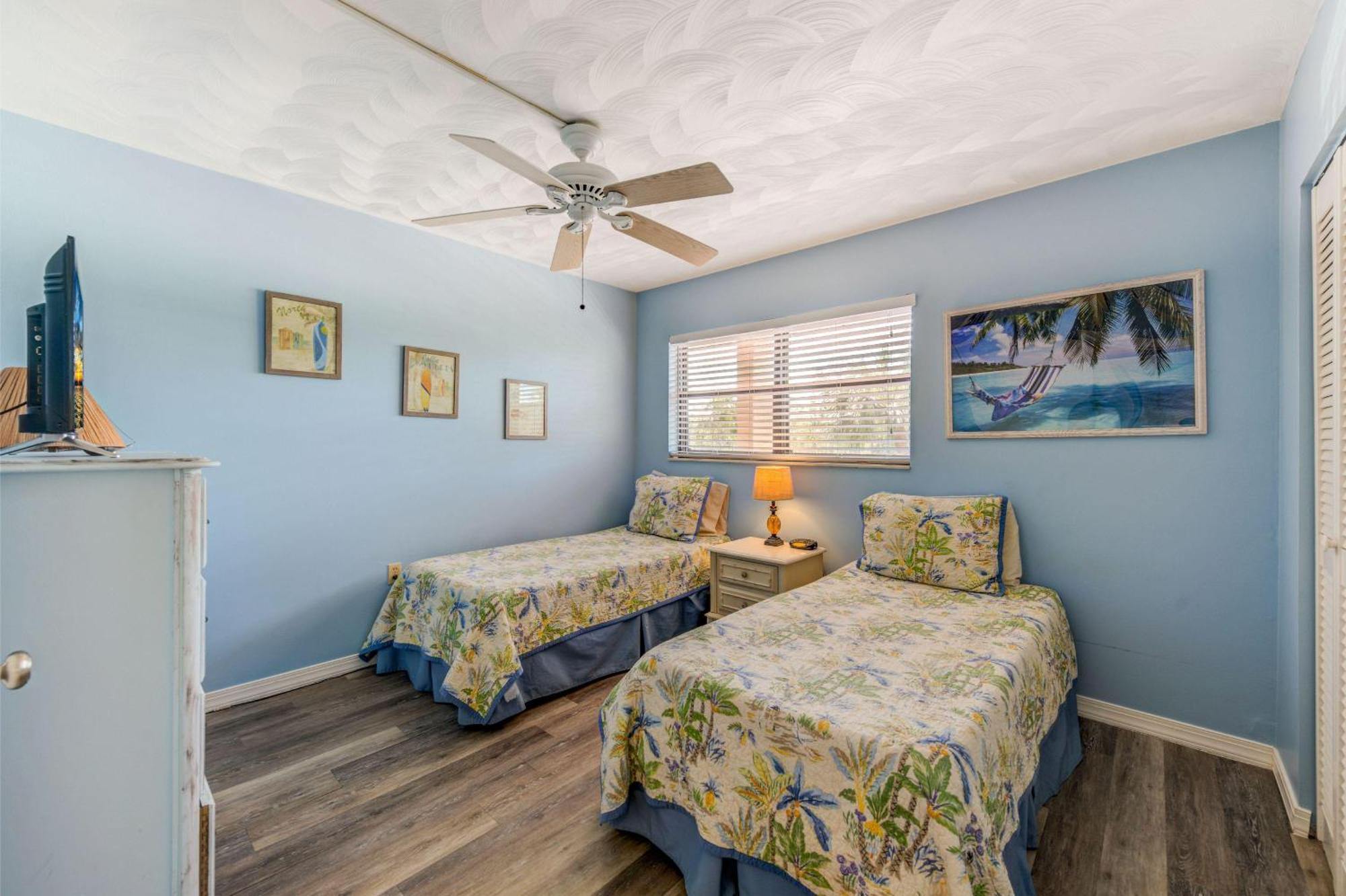 Bayshore Yacht & Tennis 216 * Clearwater Beach