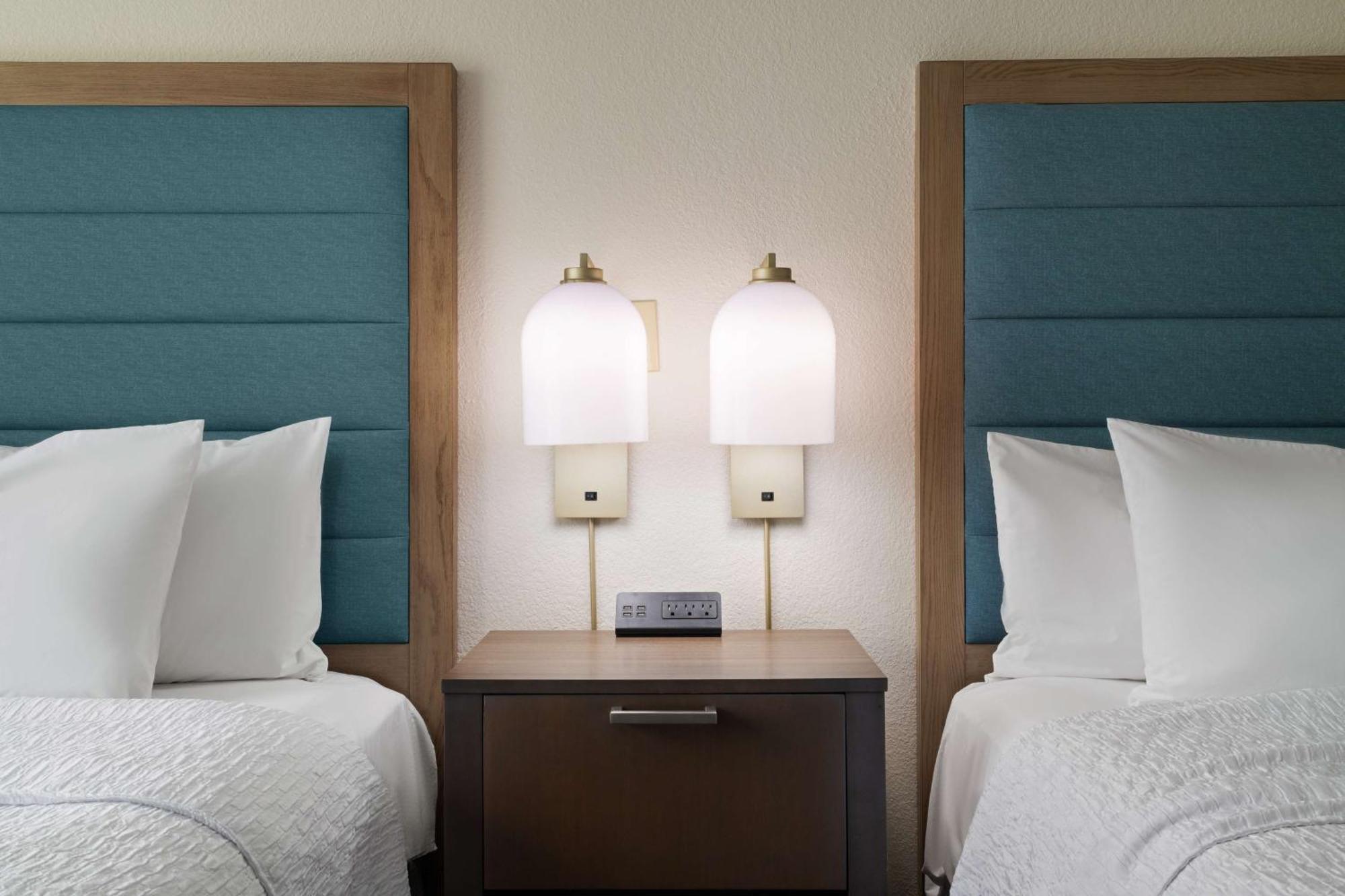 Homewood By Hilton Mary Orlando North Hotel