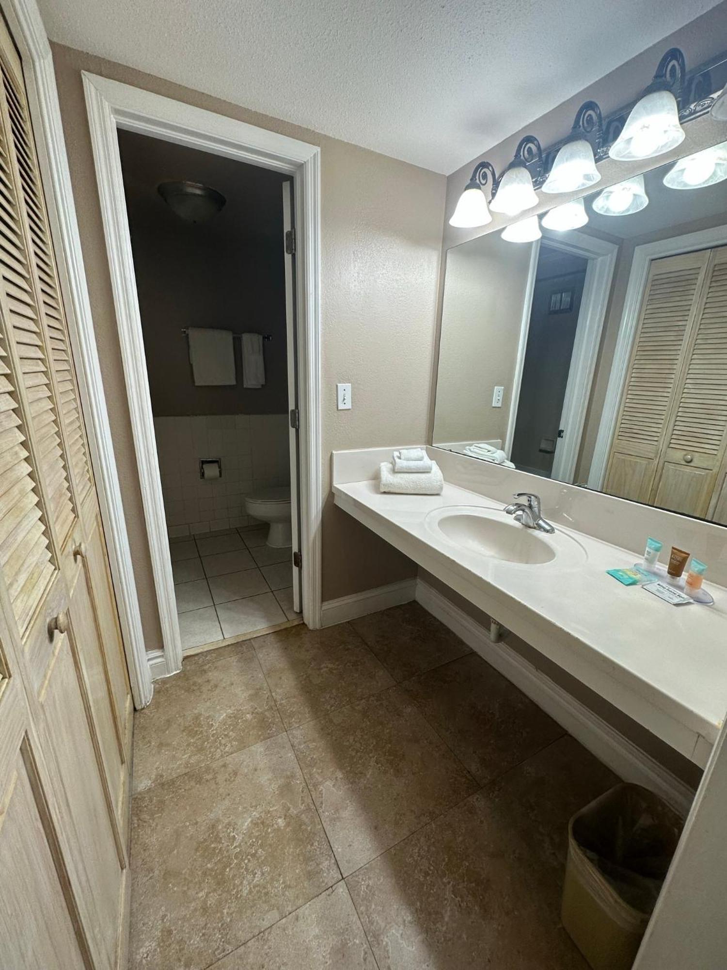 Tahitian Boutique Hotel Tampa