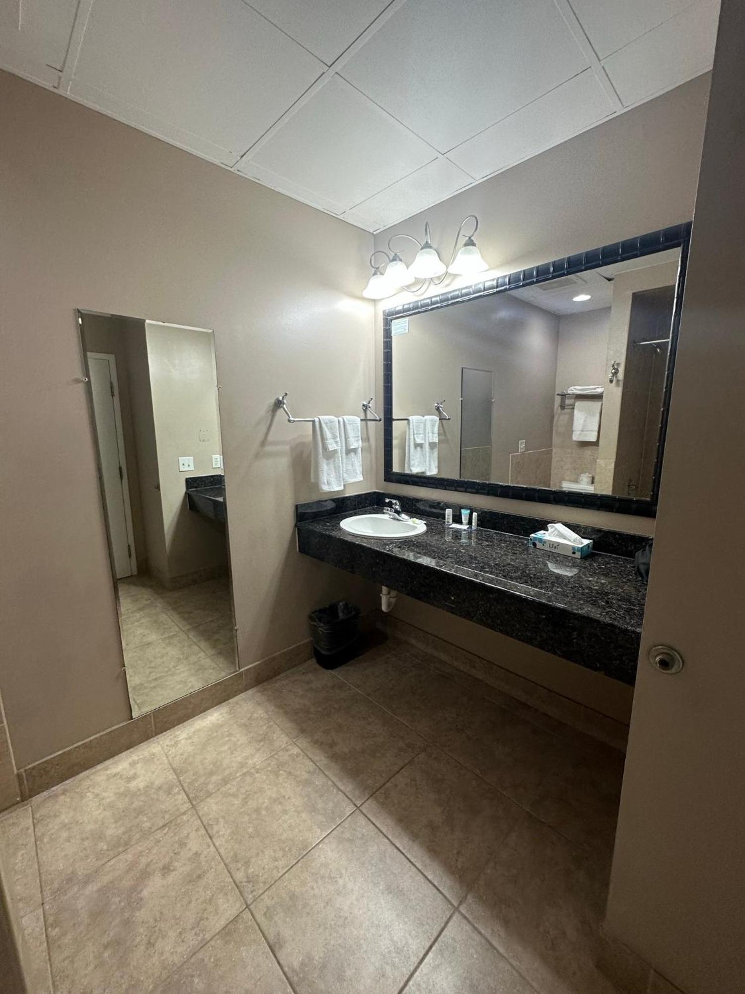 Tahitian Boutique 3* Tampa