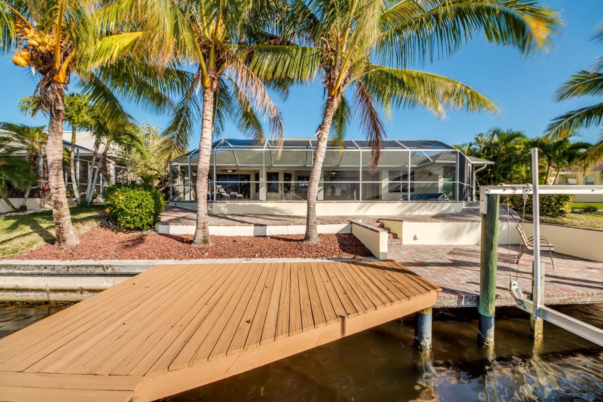 Serendipity, Cape Coral * Matlacha