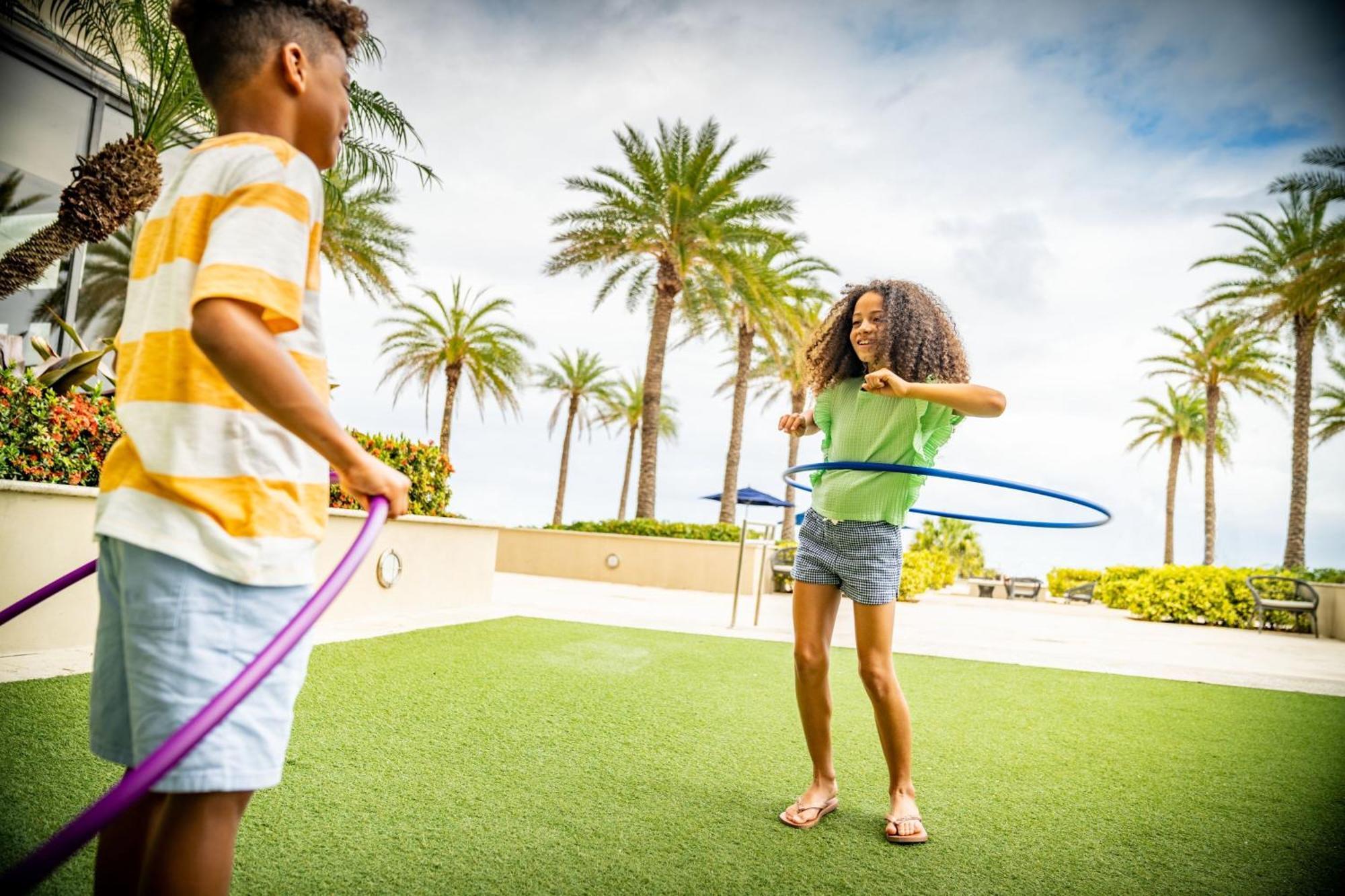 Lauderdale Marriott Harbor & Resort