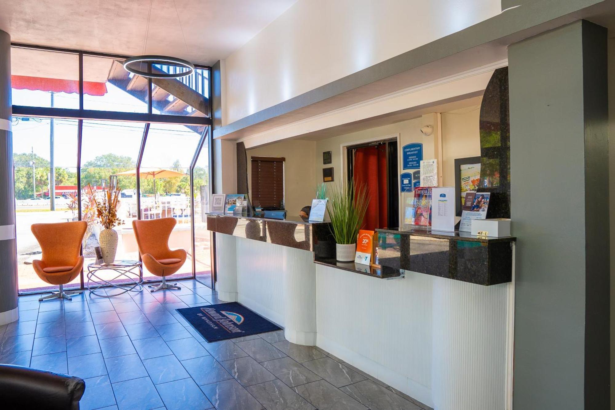 Howard Johnson By Wyndham - Dunedin 2*