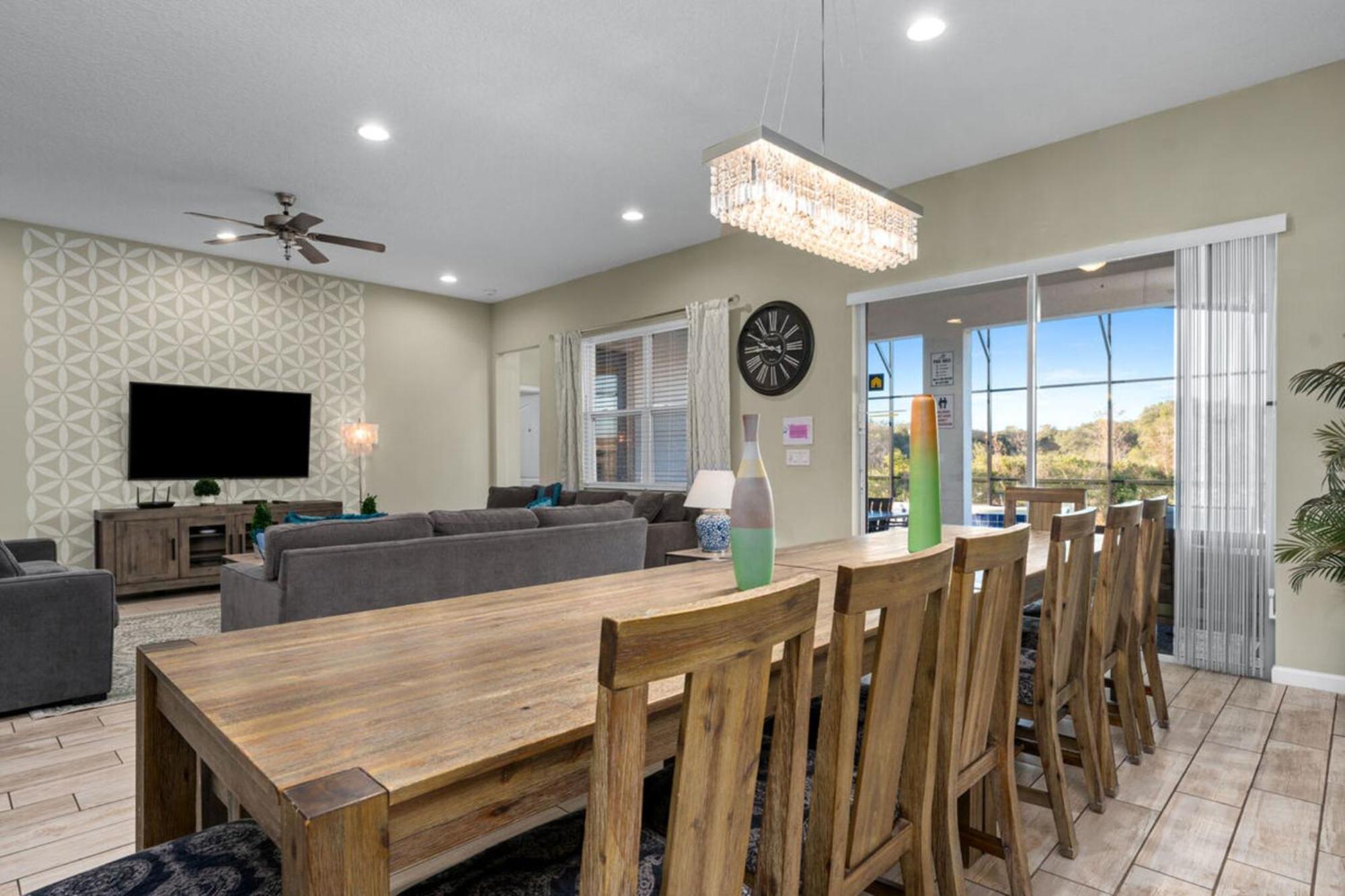Fun-filled Retreat At Hacienda Paloma Holiday home Kissimmee