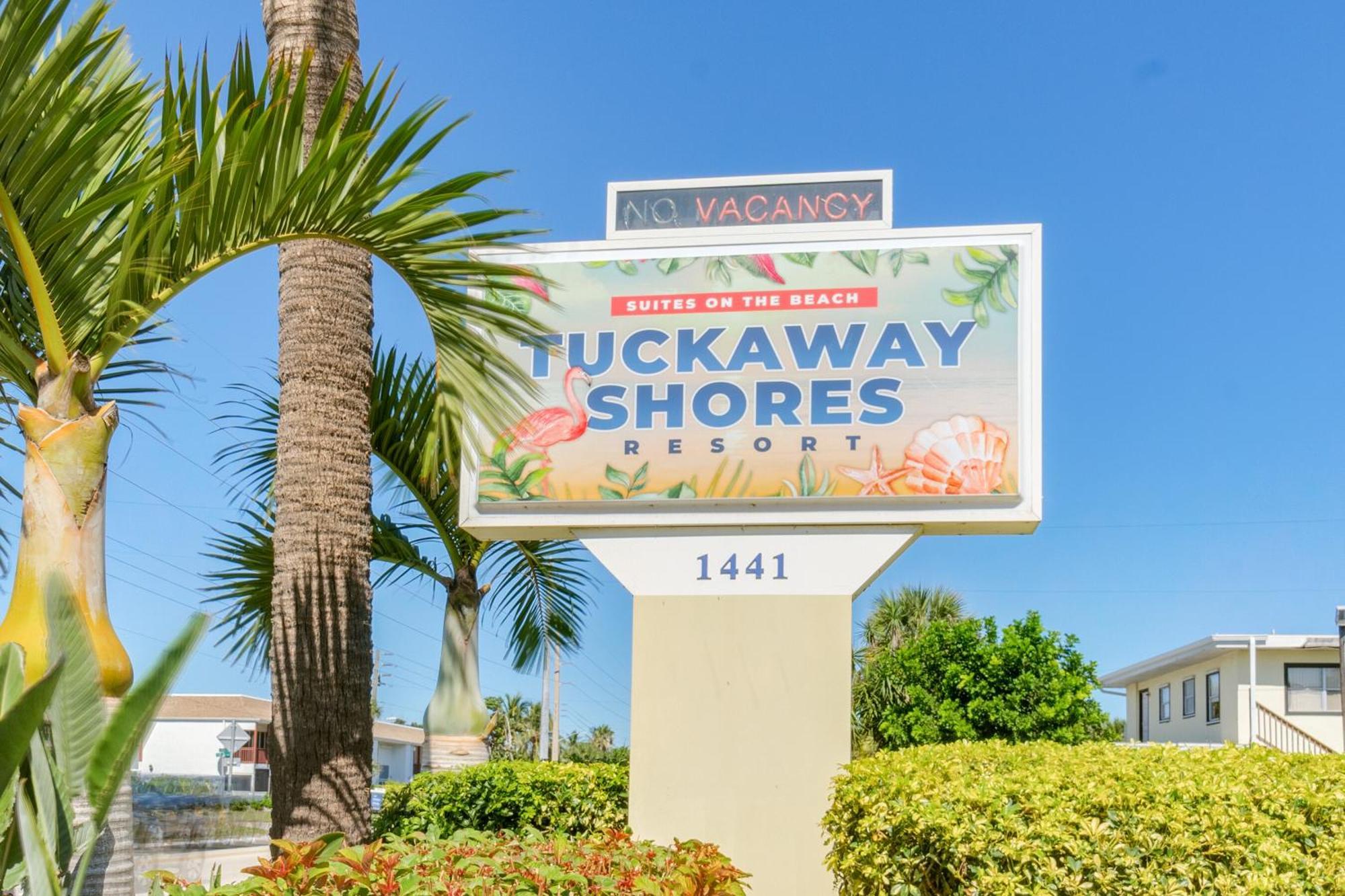 Tuckaway Shores 3*