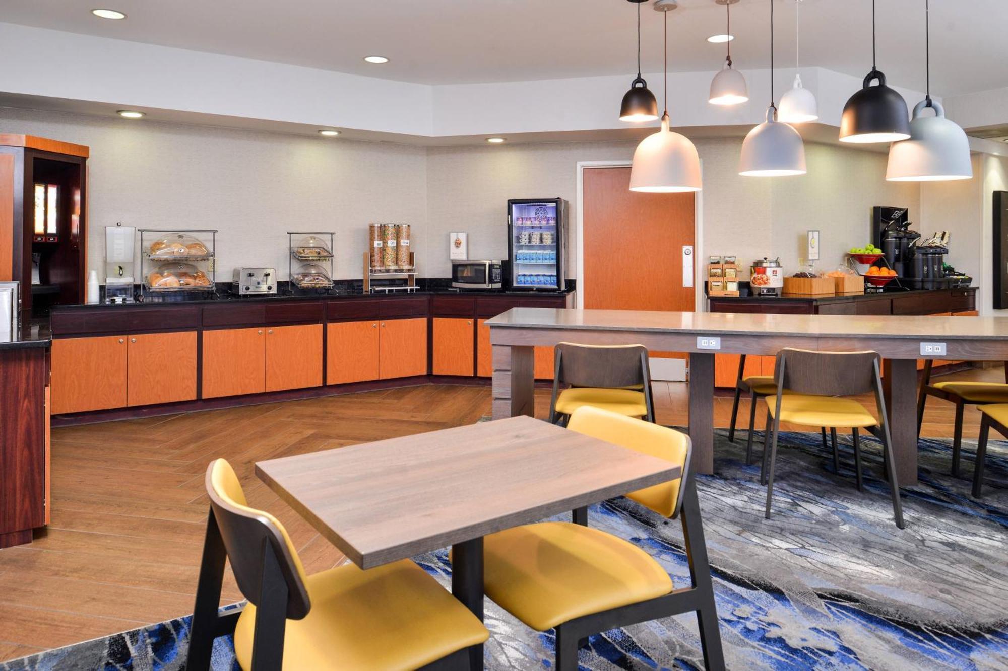 Fairfield & By Marriott Hotel 3*