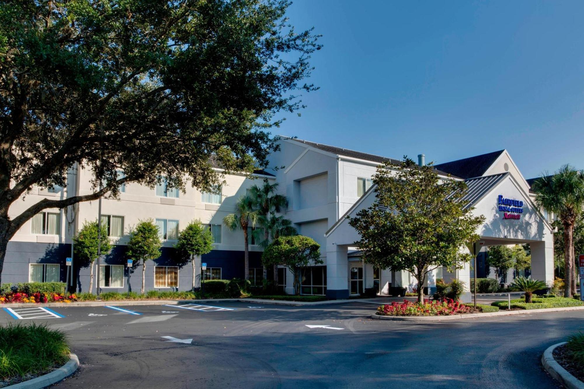 Fairfield & By Marriott Hotel 3*