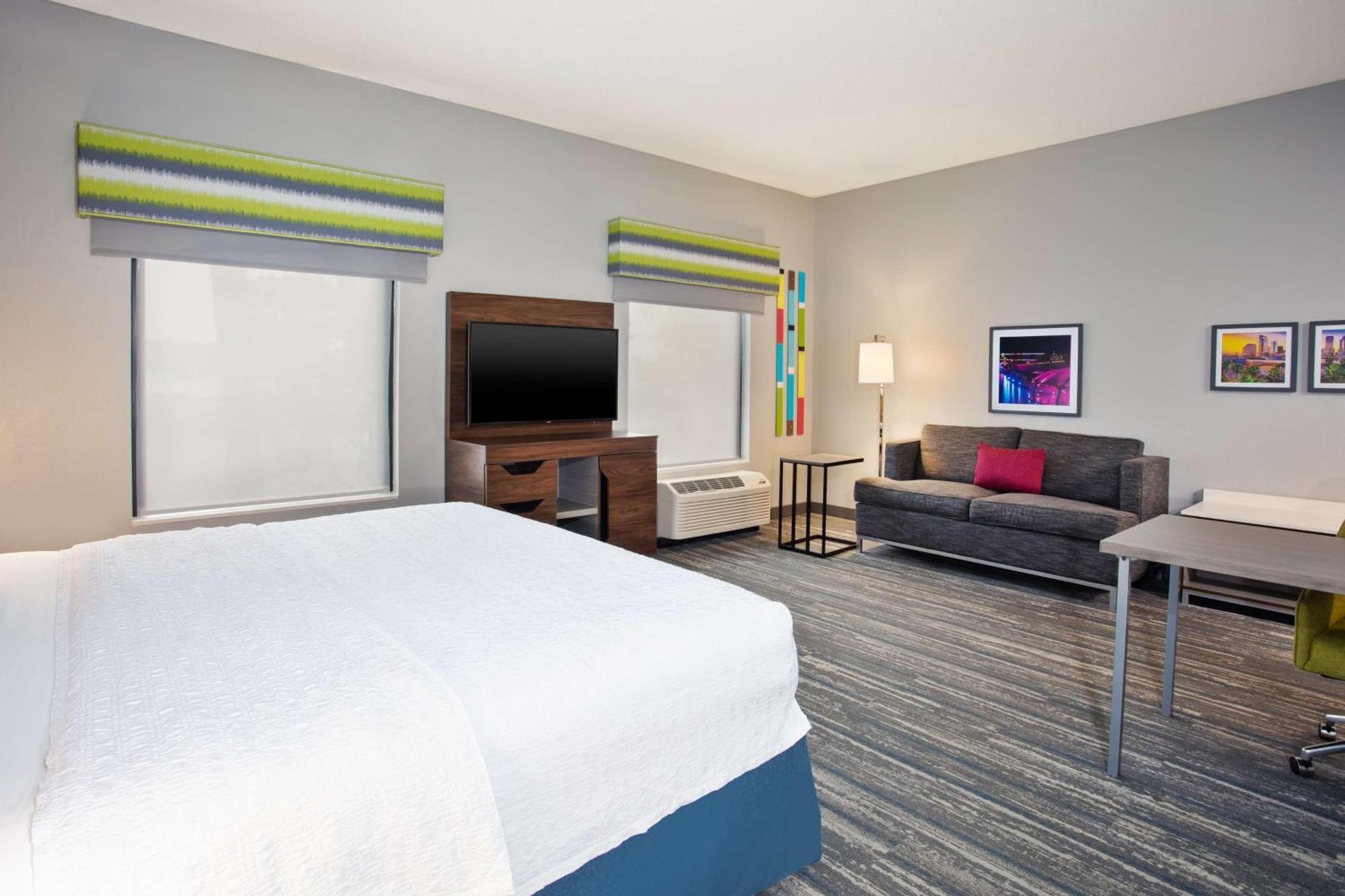 Hampton & Tampa East Casino Area 3*
