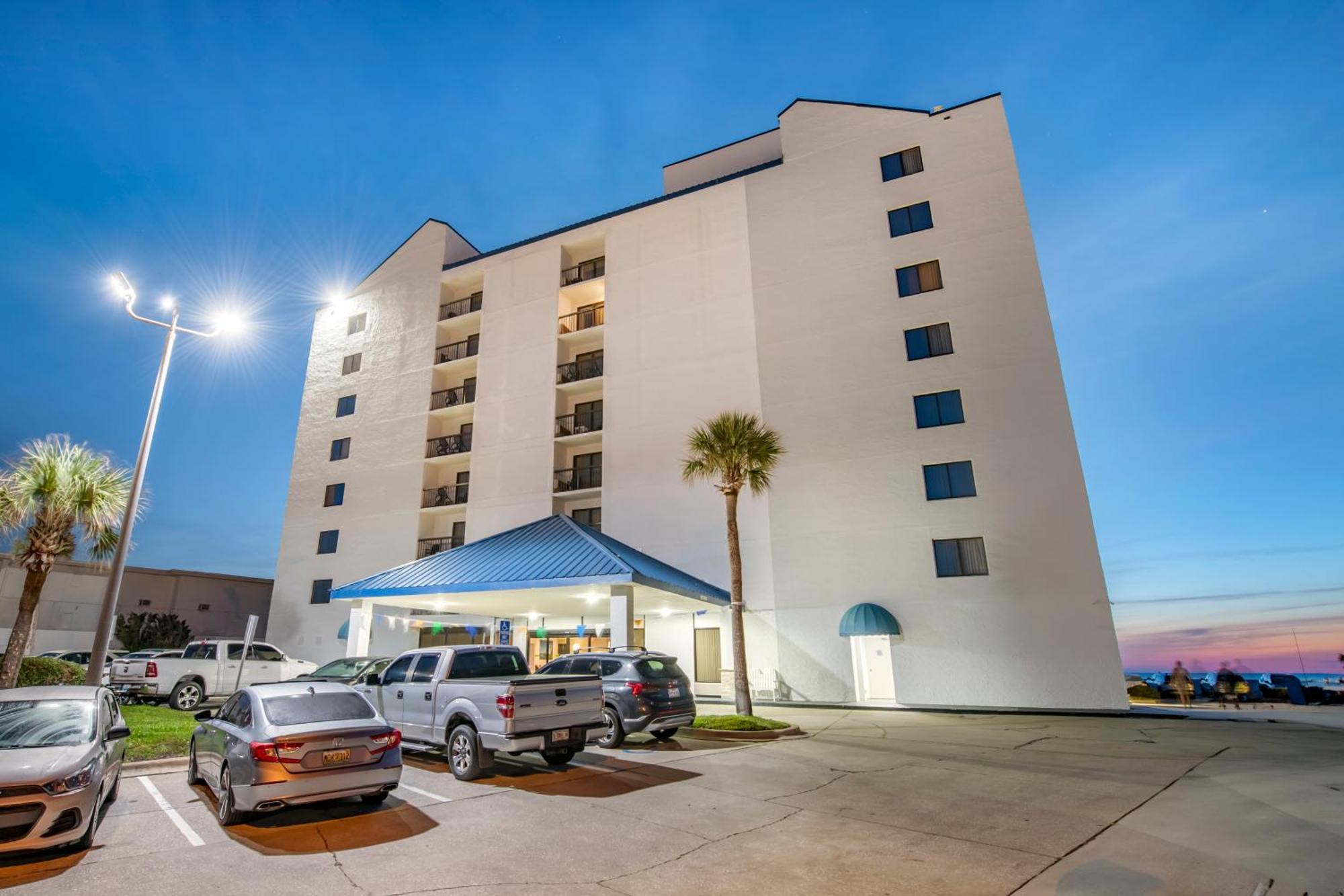Hotel Tropical Winds 3*