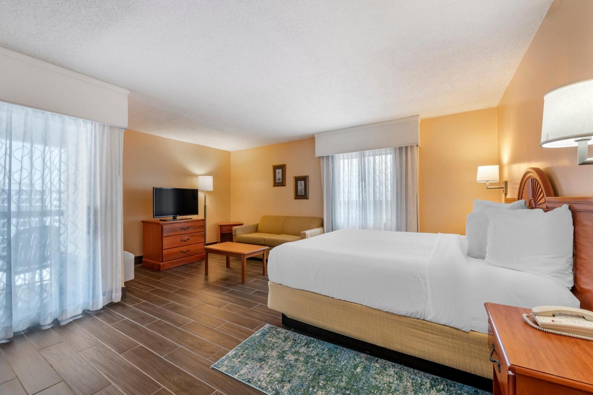 Tropical Winds Hotel 3*