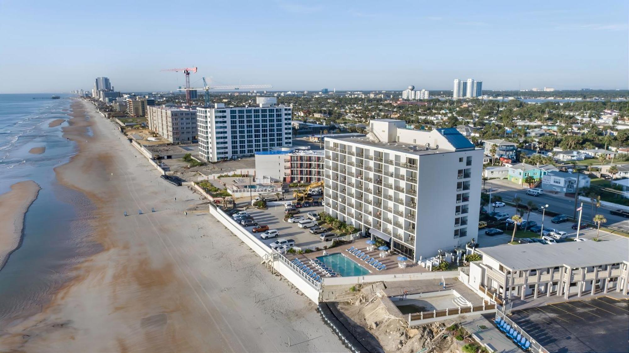 Tropical Winds Daytona Beach