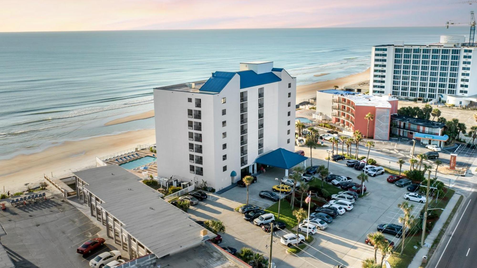 Tropical Winds Hotel
