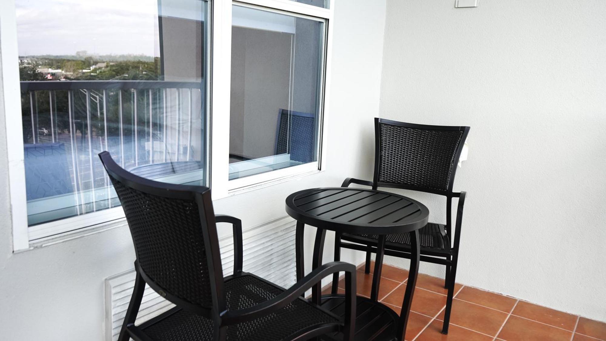 Express & North I-4 By Ihg Hotel 3*