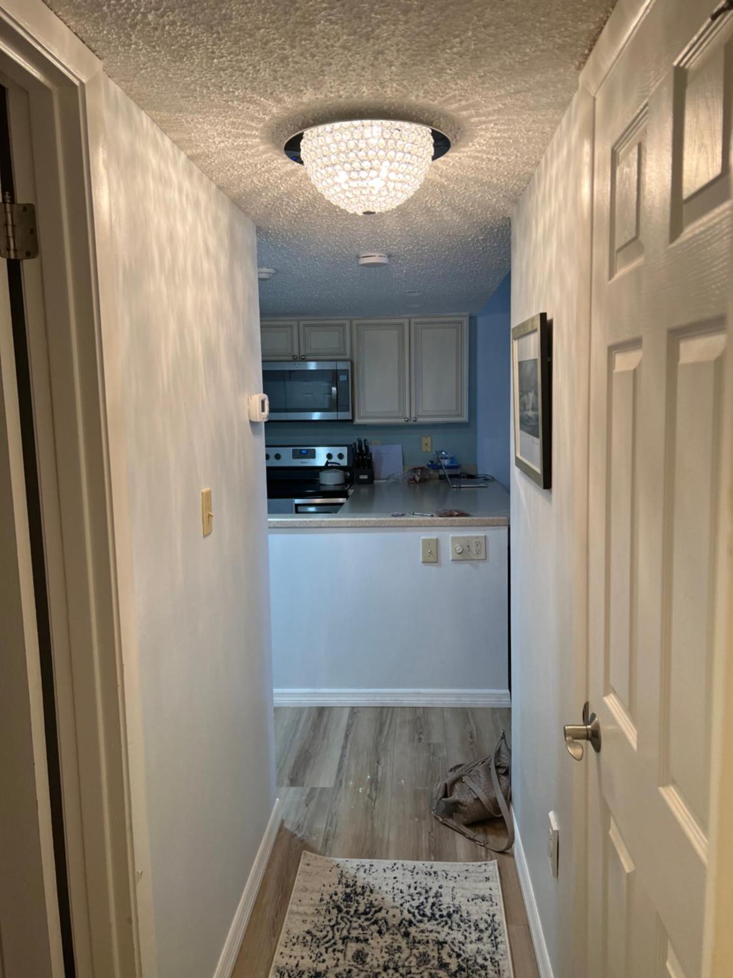 Ponce De Leon Towers Apartment