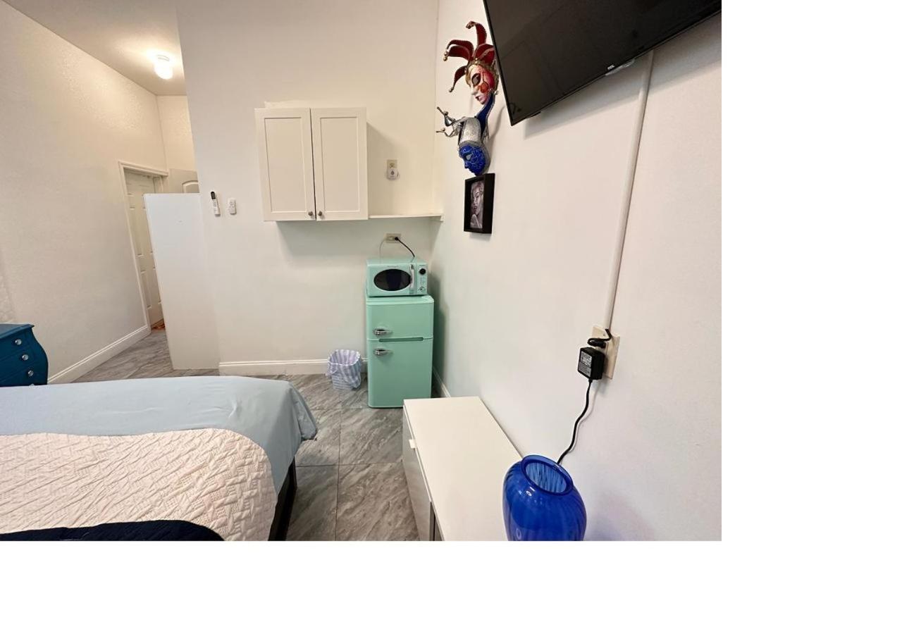 Blue House Miami 3* North Bay Village