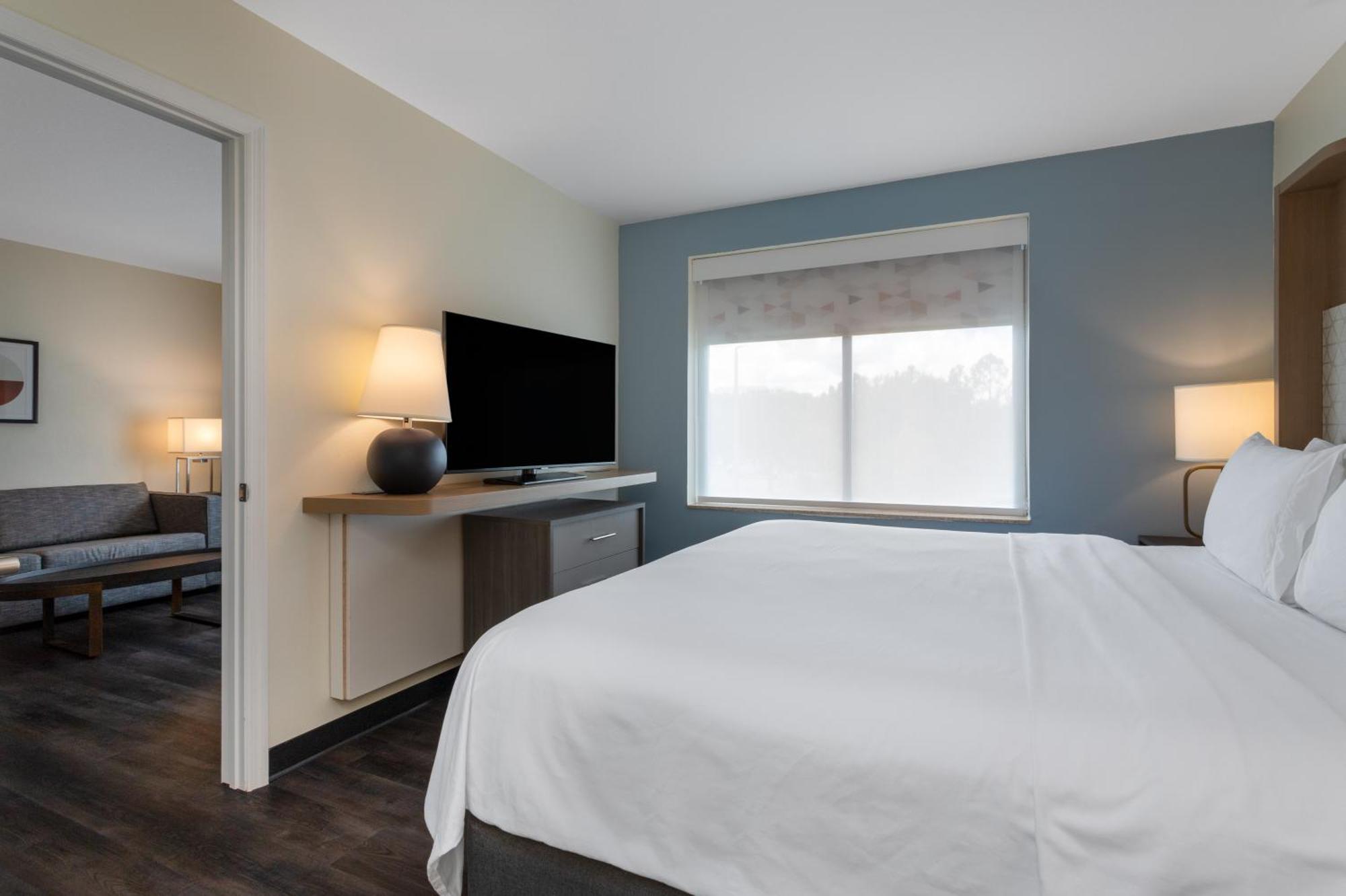 - North By Ihg 3*