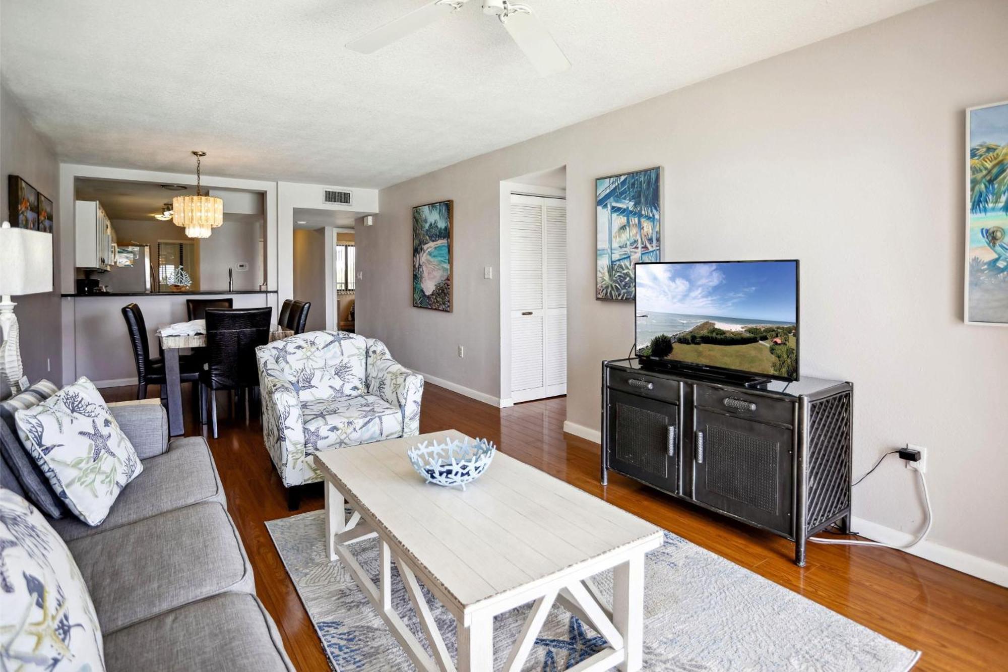 Holiday home Land's End 5-303 Gulf-bay Front St. Pete Beach