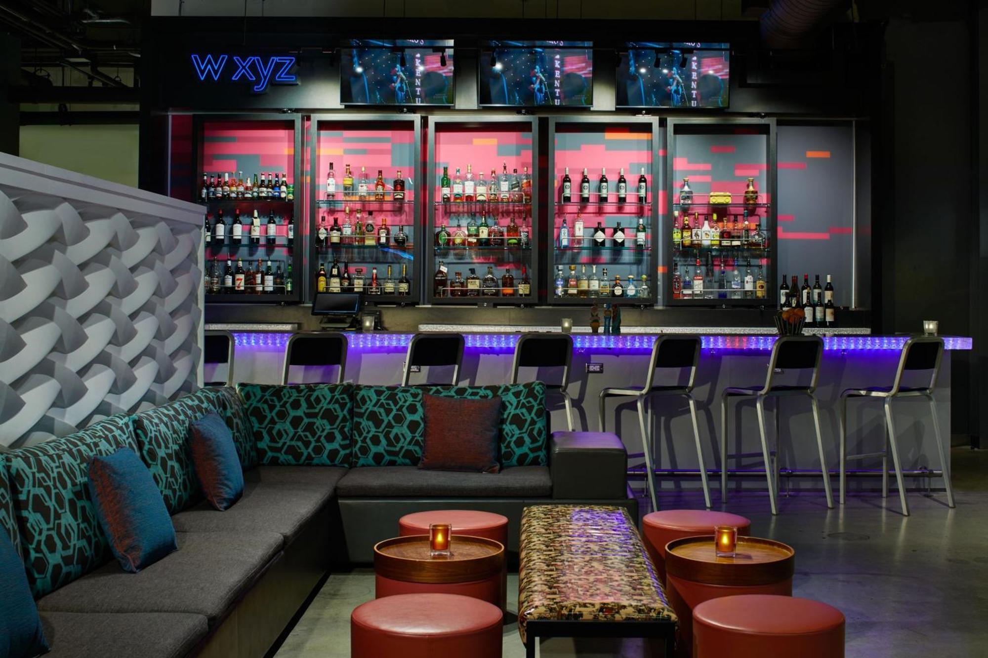 Aloft Miami 3*