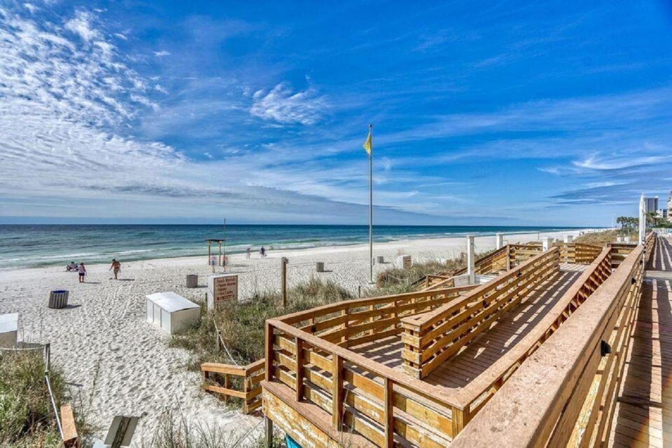 Beachfront Spacious Renovated - Pools, Hot Hub, - Walk To Pier Park In Pcb *