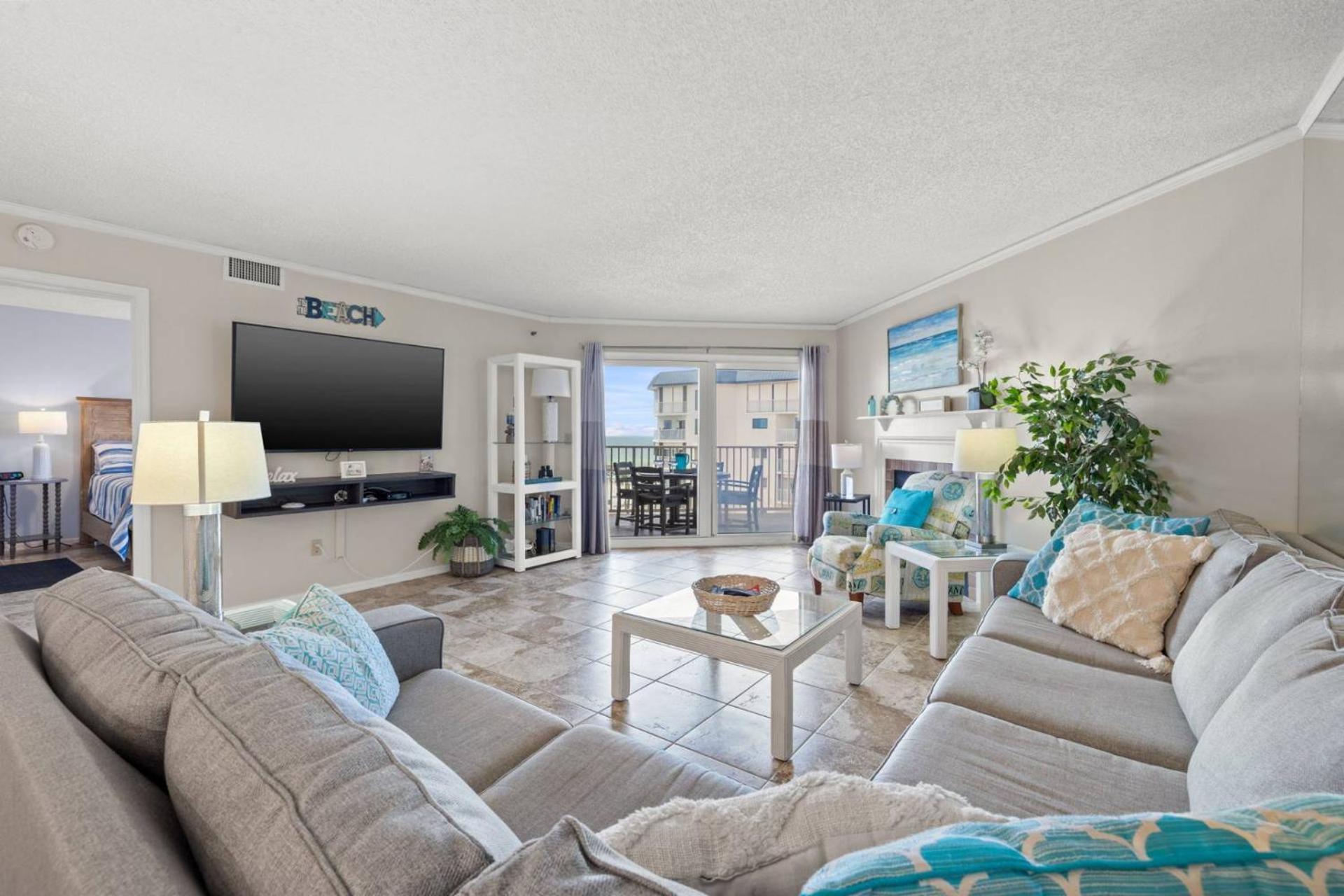 1412 * Clearwater Beach