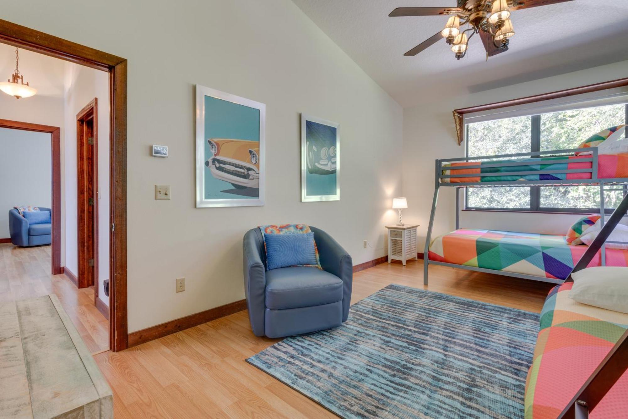 Riverfront With Pool, Near Daytona! *