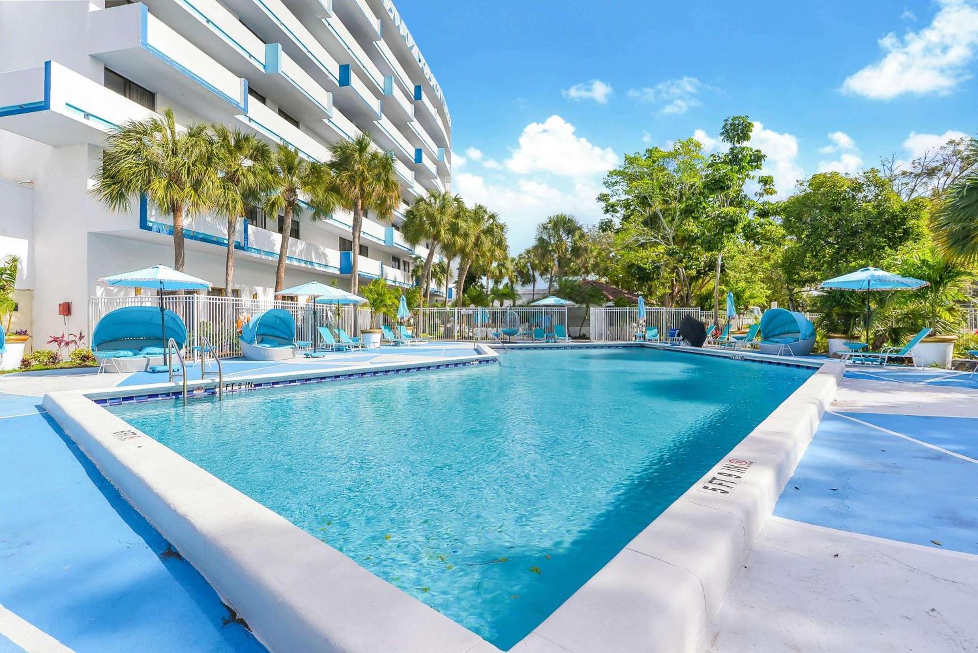 Chateau Mar Golf Resort, Trademark Collection By Wyndham Hotel