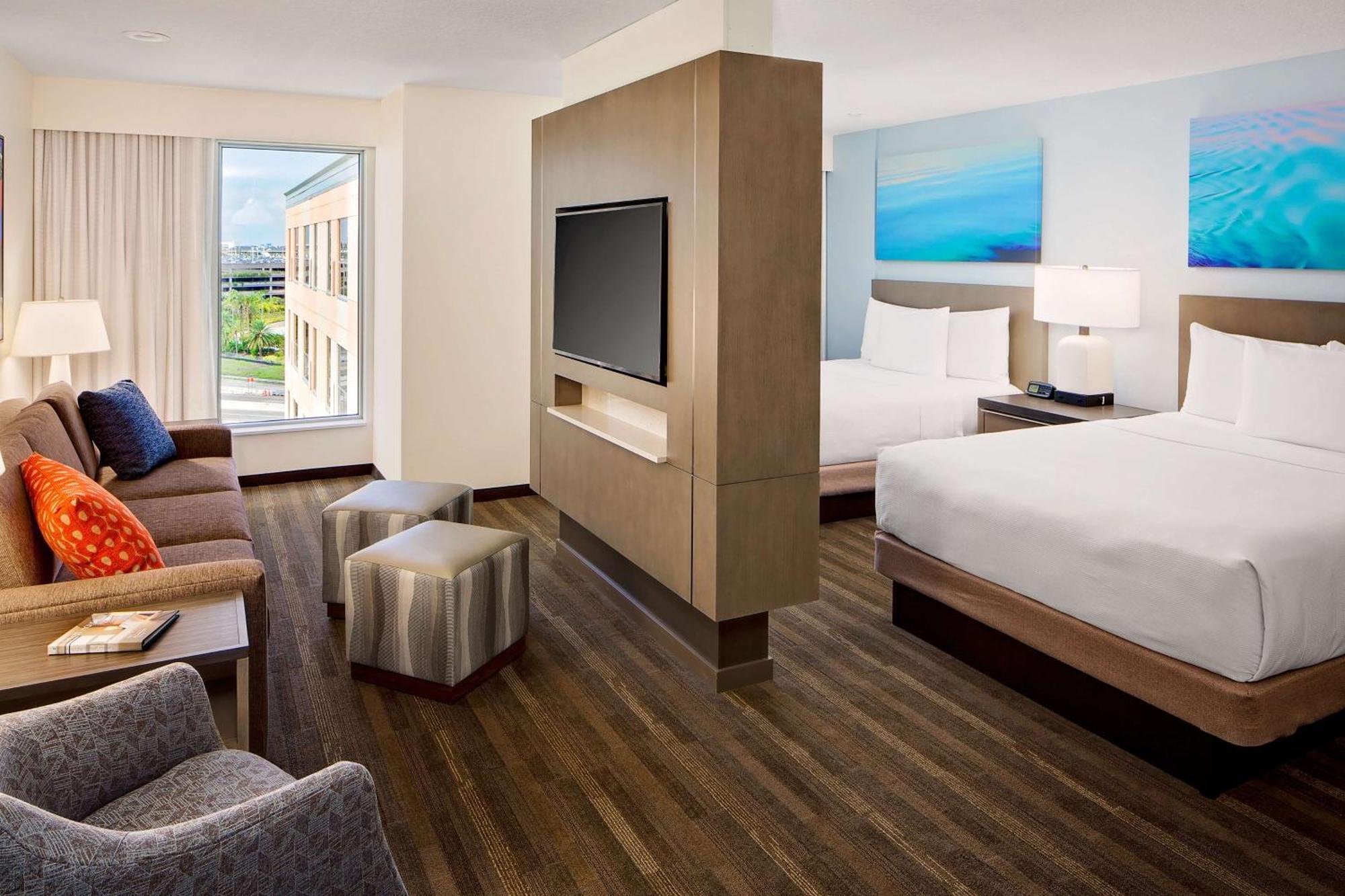 Hyatt House Across From Universal Orlando