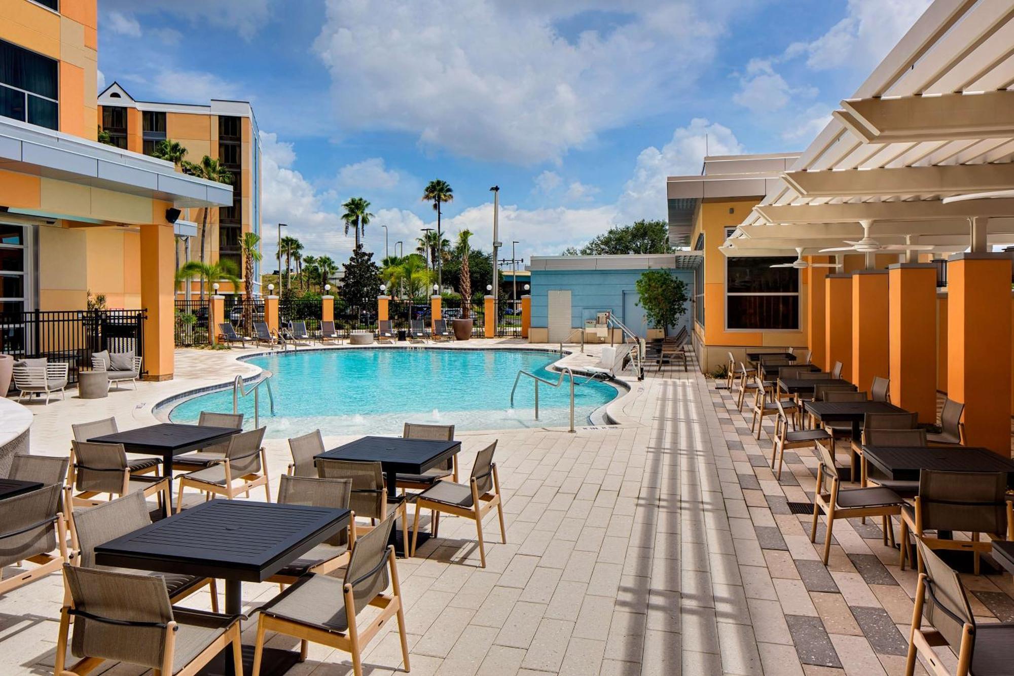 Hotel Hyatt House Across From Universal