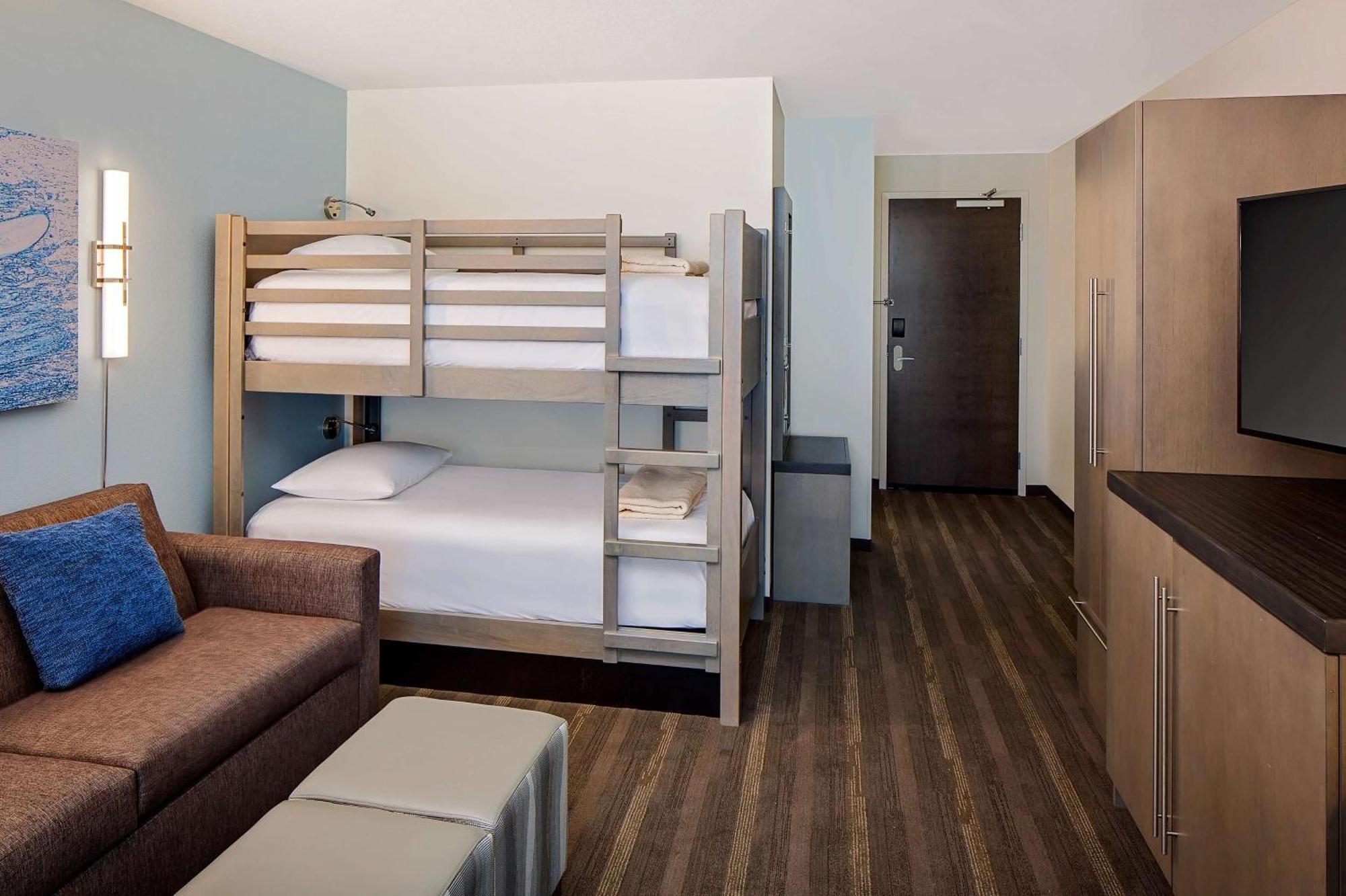 Hyatt House Across From Universal Orlando