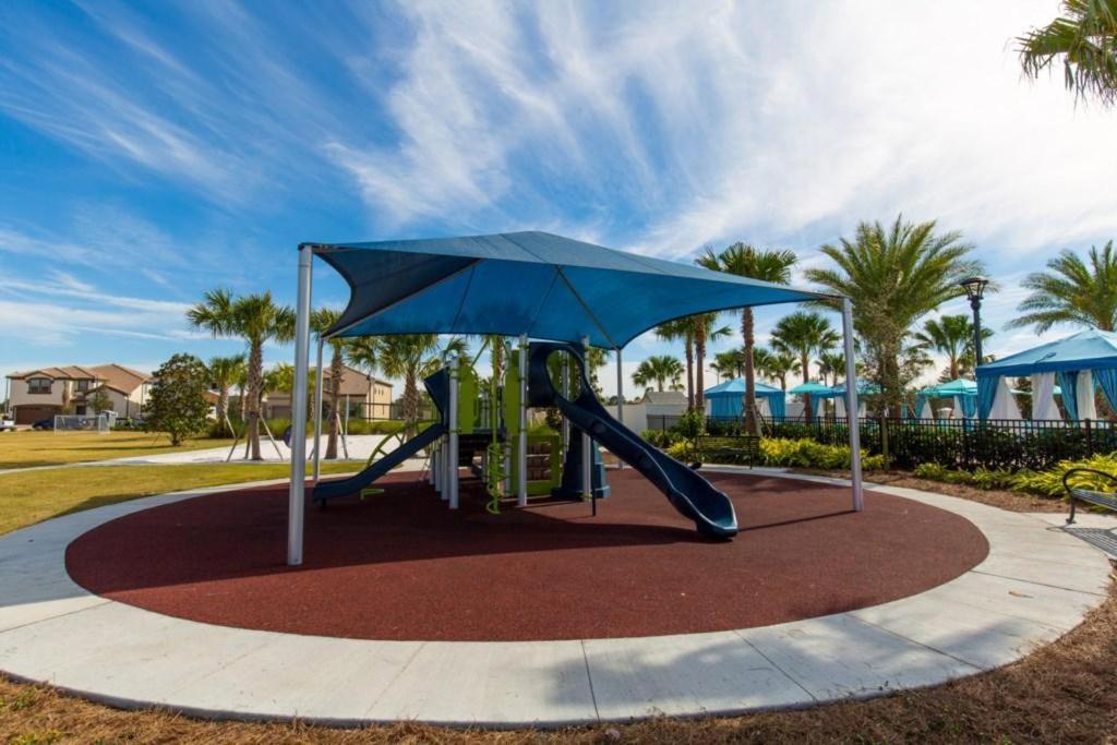 Bsv8919 - Gorgeous 5 Bedroom 4 Bath Townhome With Private Pool & Free Wifi * Kissimmee