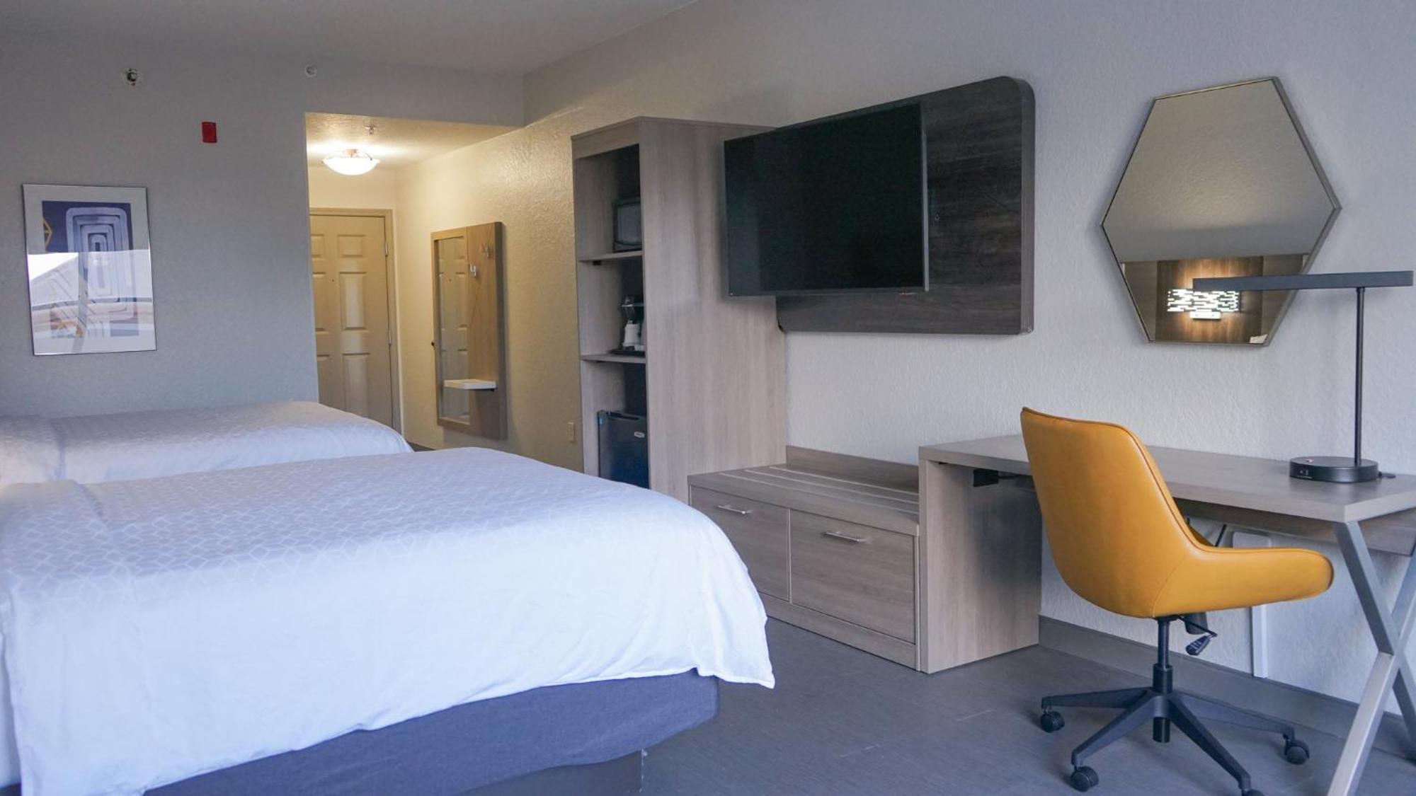 Hotel Express & North I-4 By Ihg
