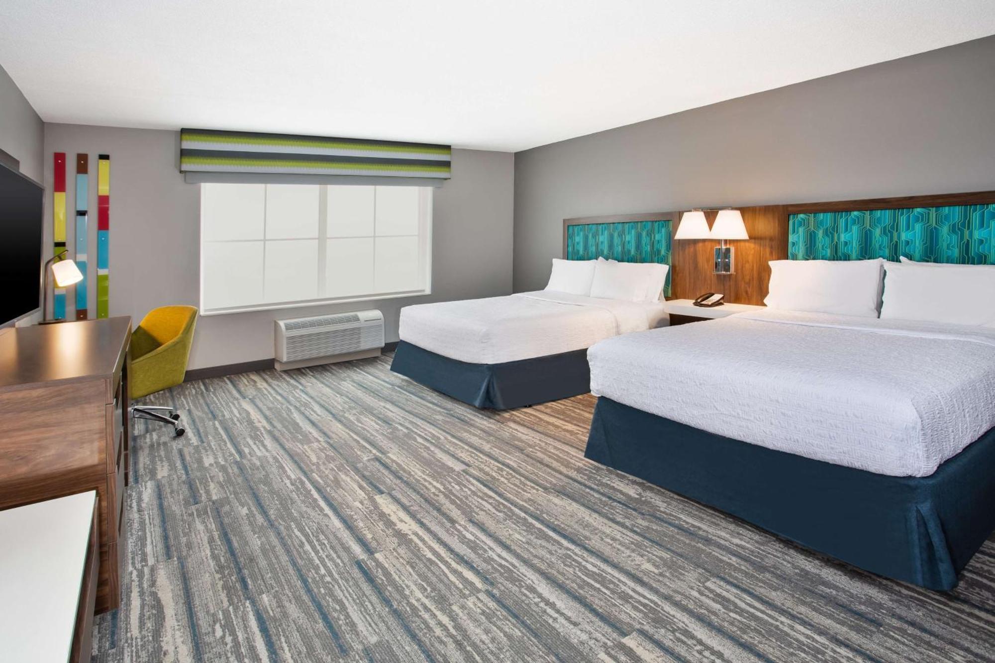Hotel Hampton & / Myers Cape Coral