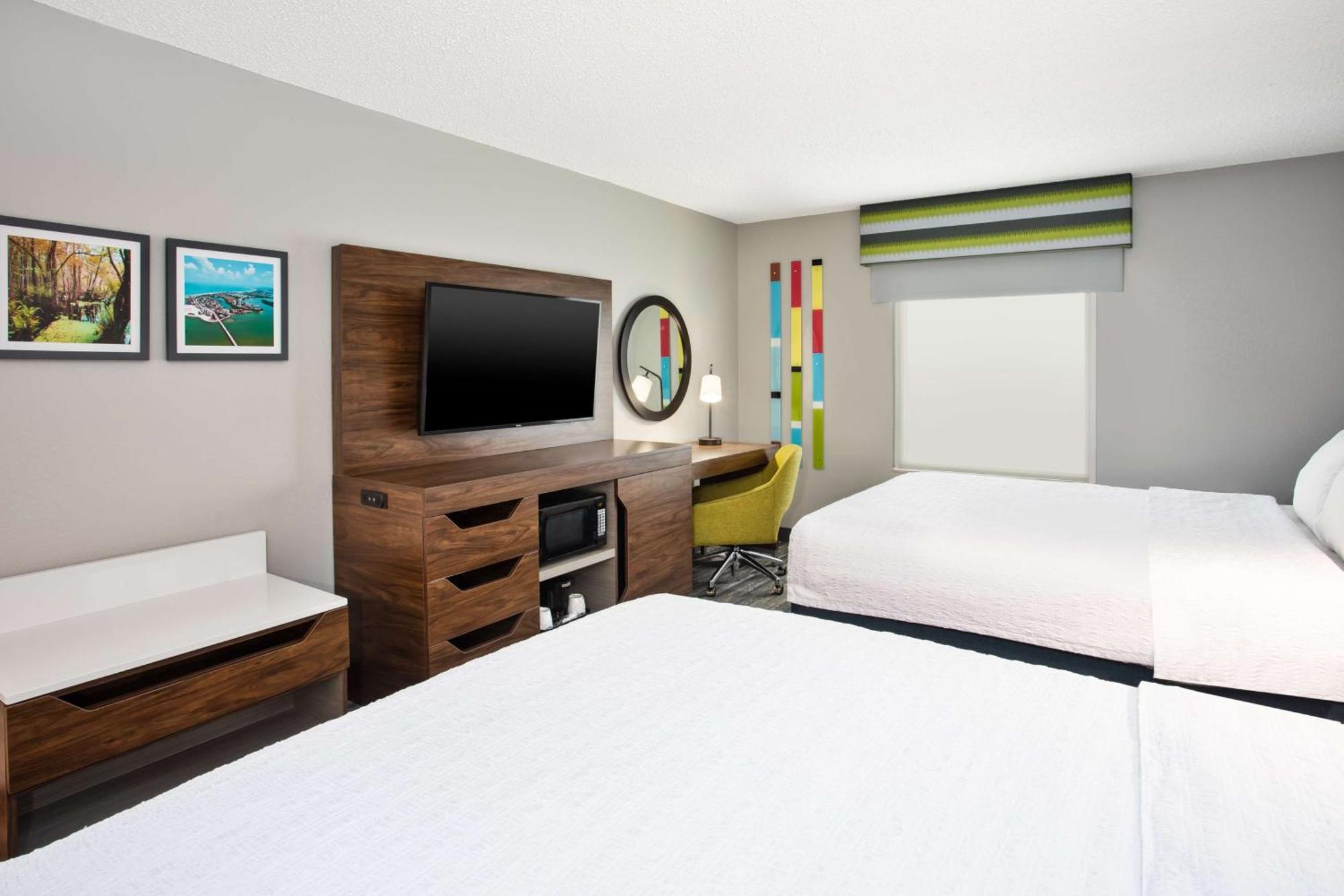 Hotel Hampton & / Myers